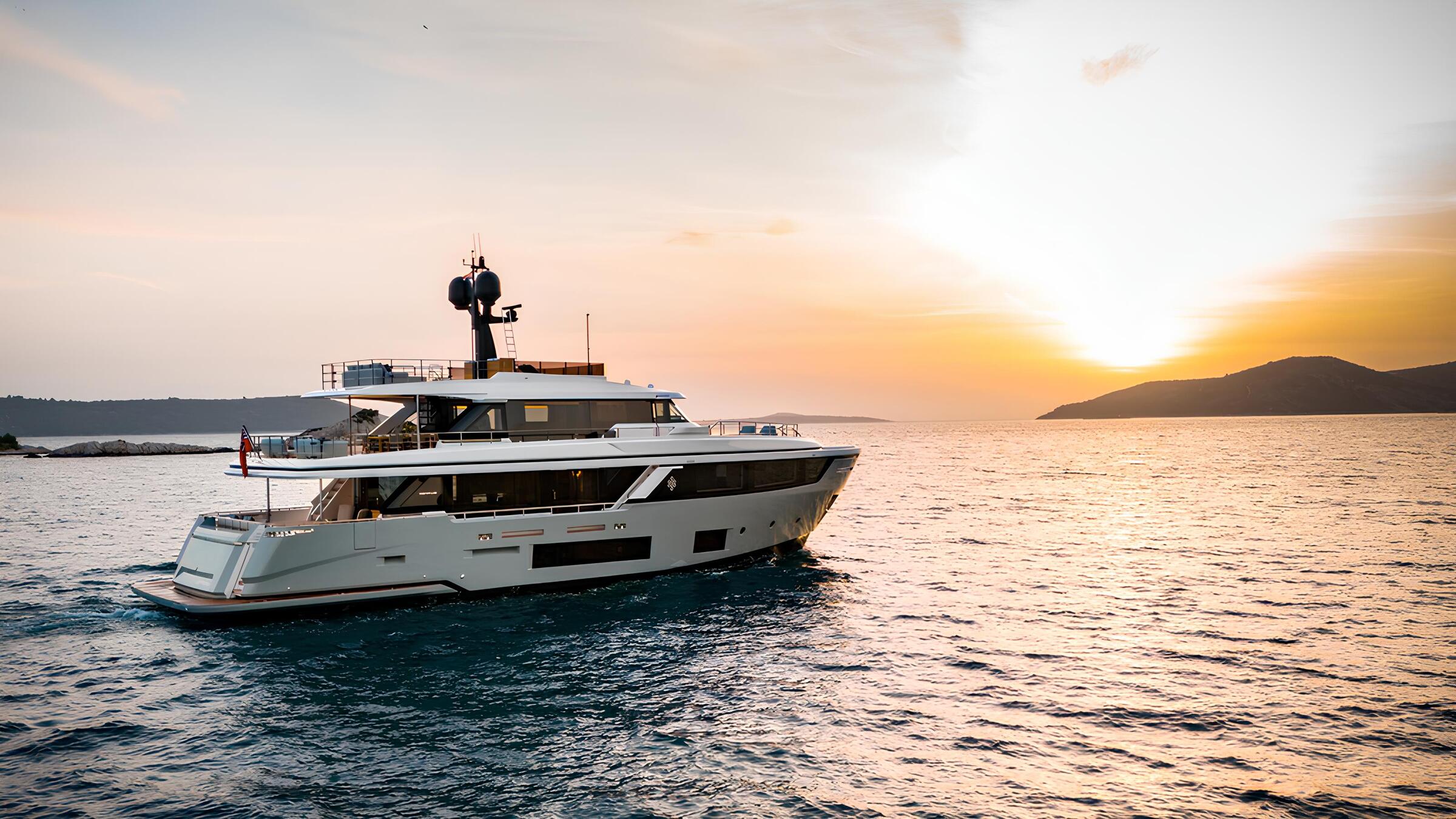 Экстерьер Custom Line Navetta 30 2023 MY KARMA C/Exterior Custom Line Navetta 30 2023 MY KARMA C