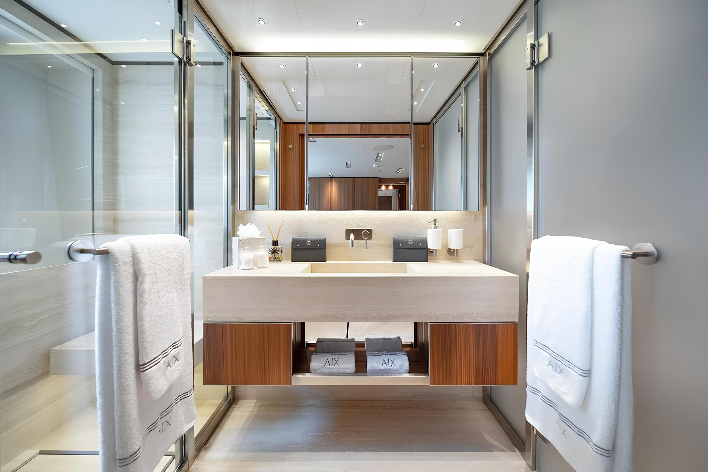 VIP-каюта/VIP cabin