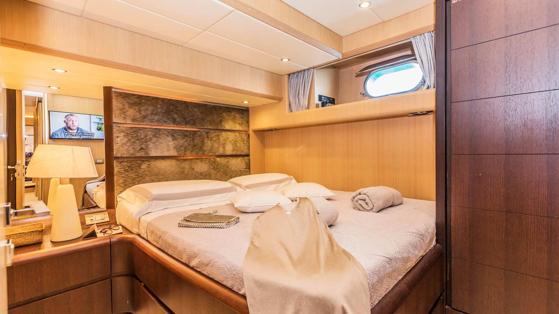 VIP-каюта/VIP cabin