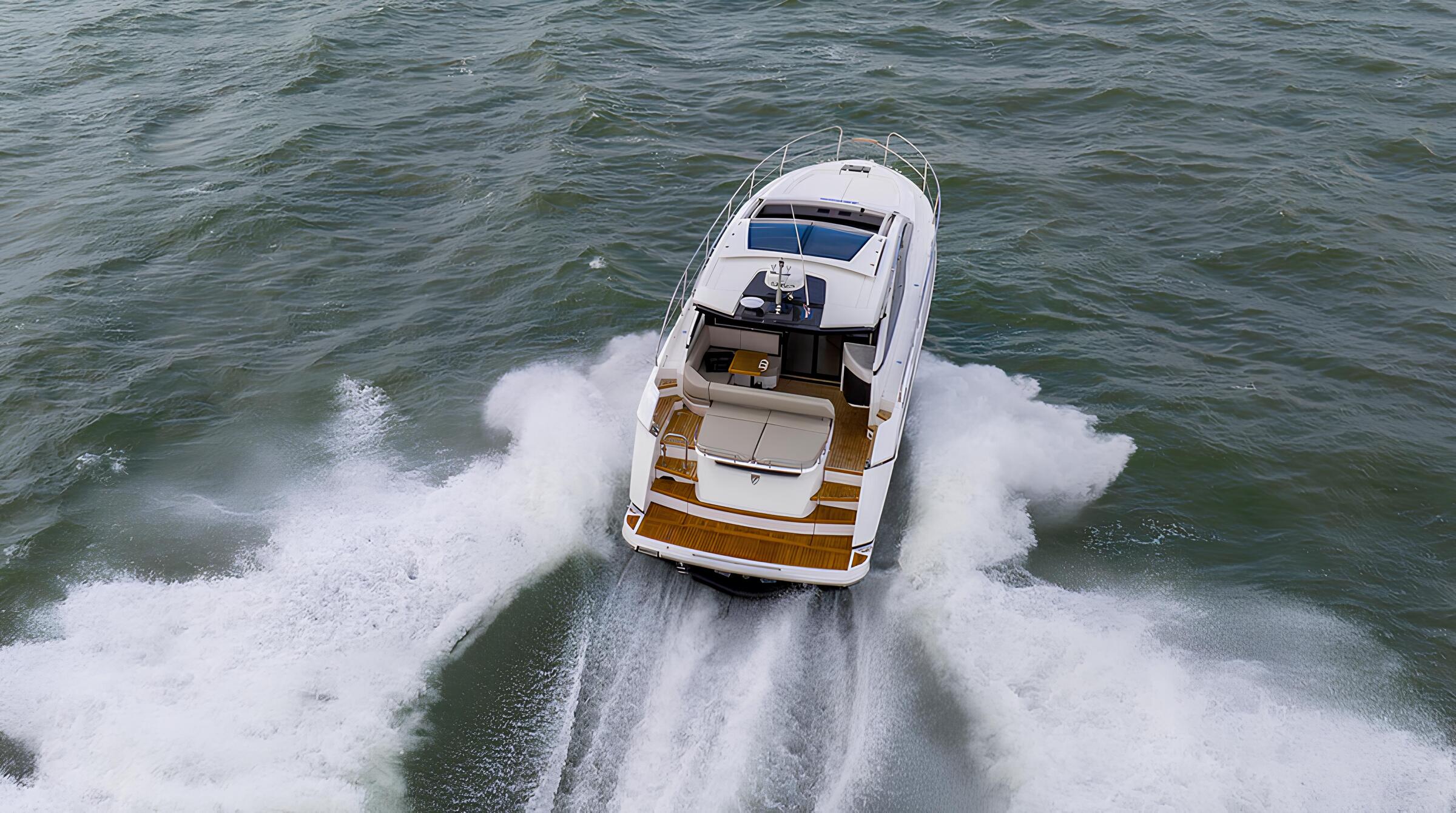 Экстерьер Fairline Targa 45 GT/Exterior Fairline Targa 45 GT