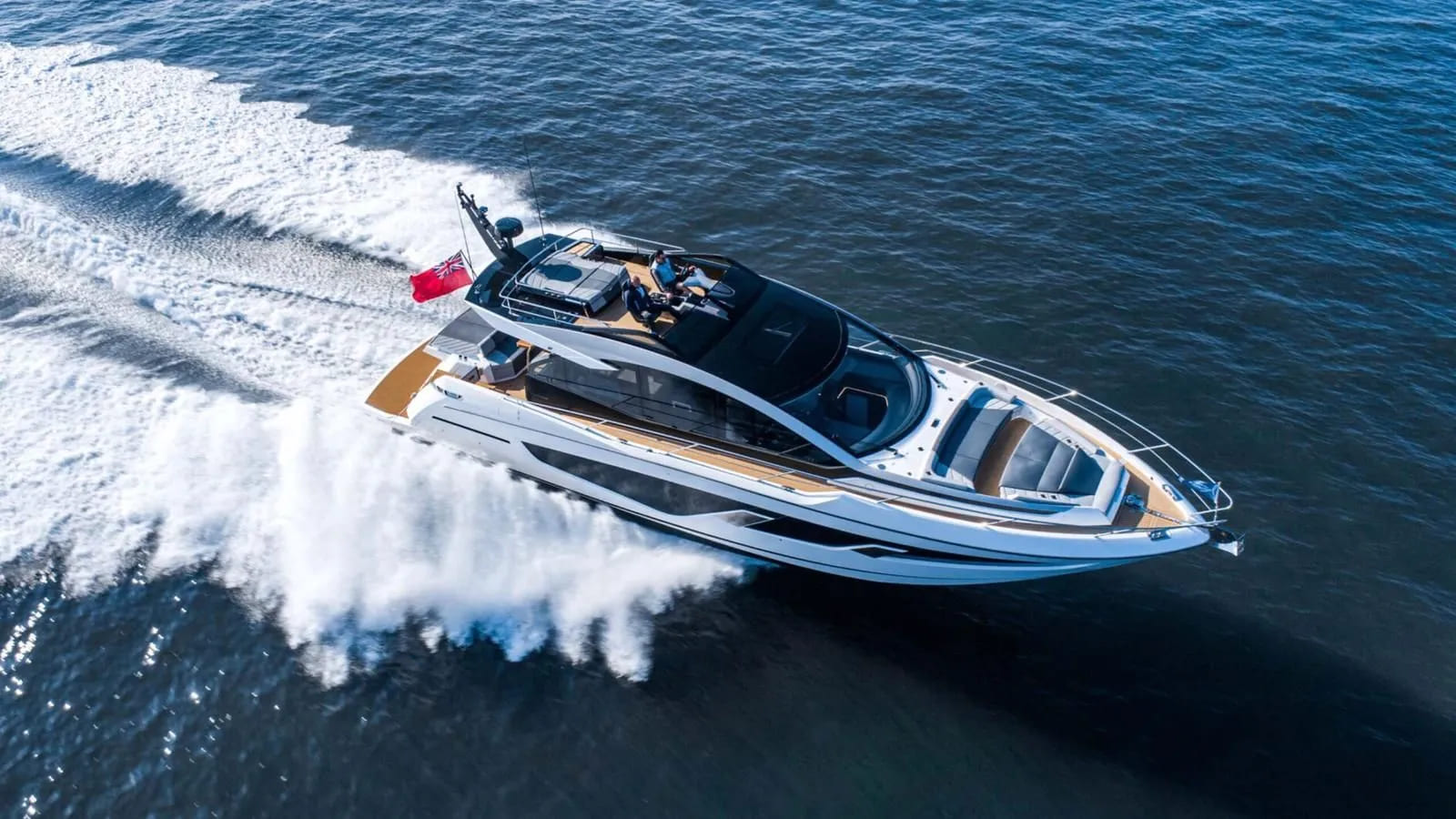 Экстерьер Sunseeker 65 sport Yacht 2022 MY FORZA/Exterior Sunseeker 65 sport Yacht 2022 MY FORZA