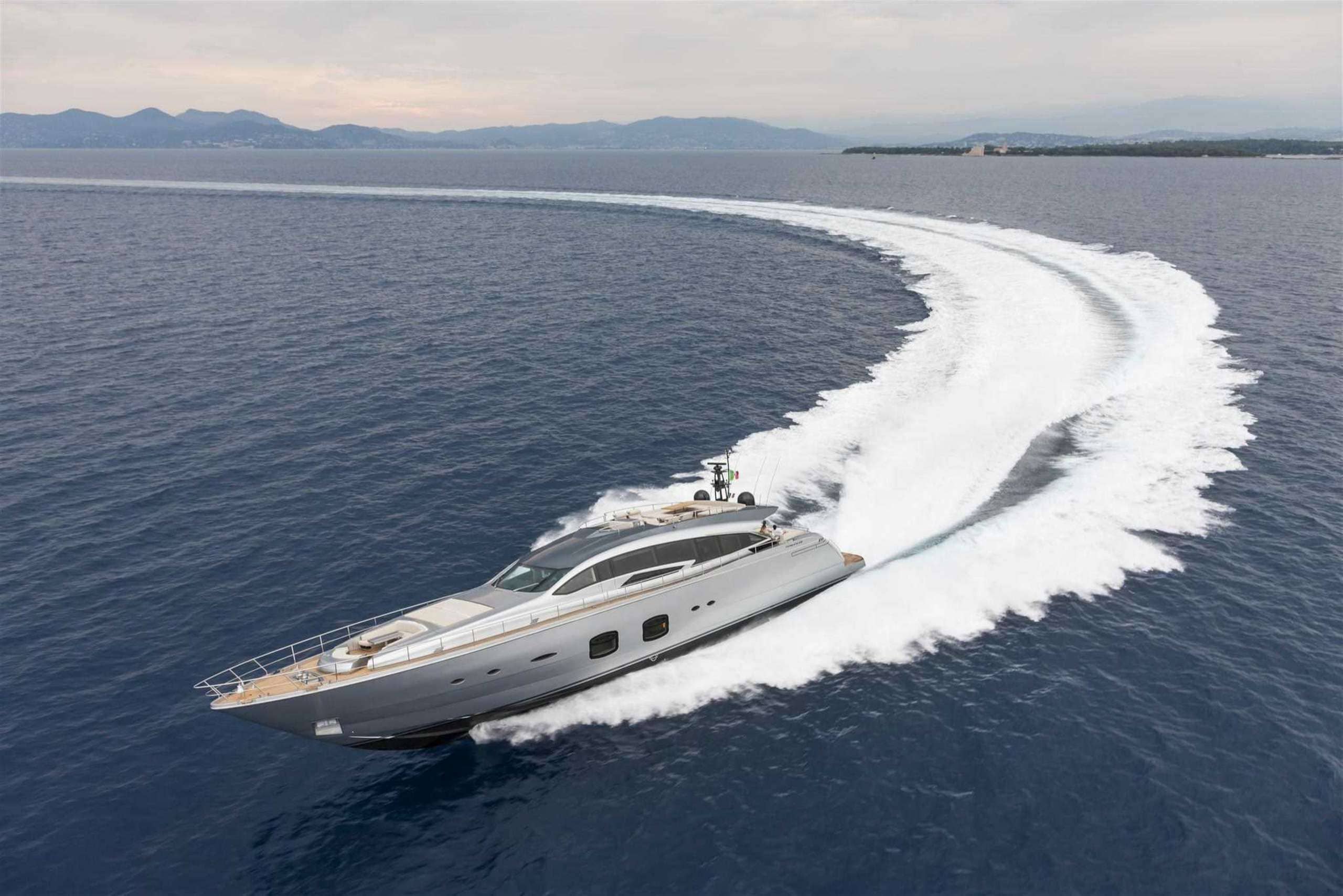 Экстерьер Pershing 108 2013 MY LEVANTINE II/Exterior Pershing 108 2013 MY LEVANTINE II