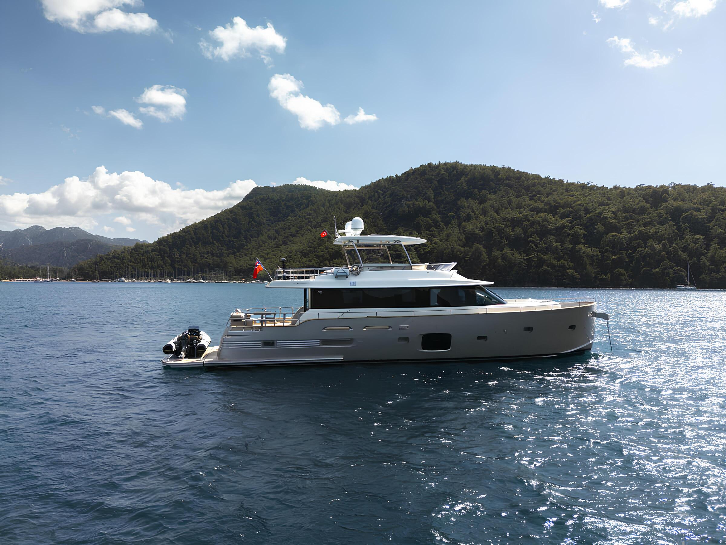 Экстерьер Azimut Magellano 76 2014 MY KATANA /Exterior Azimut Magellano 76 2014 MY KATANA