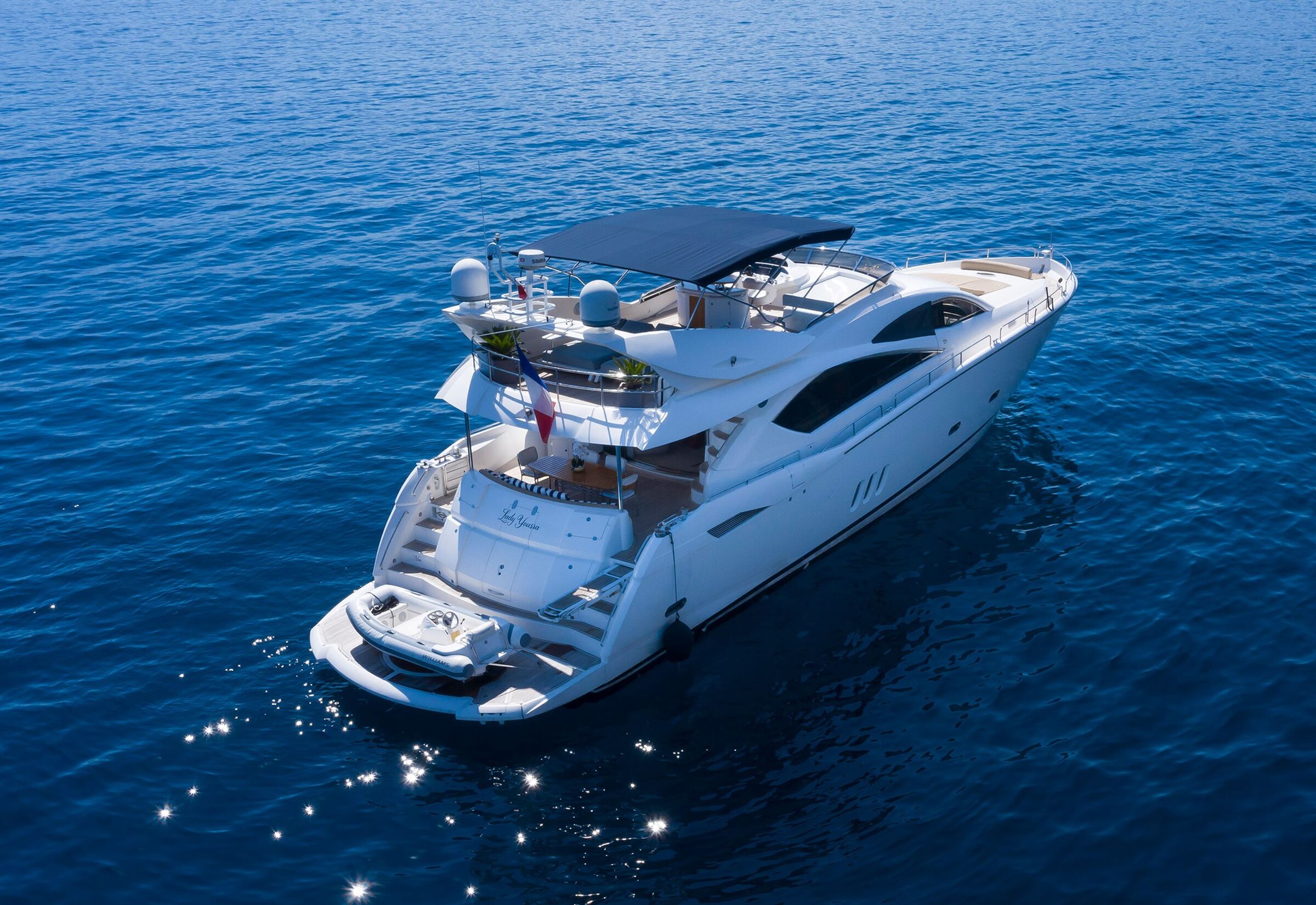 Экстерьер Sunseeker 82 Yacht 2003 MY LADY YOUSRA/Exterior Sunseeker 82 Yacht 2003 MY LADY YOUSRA