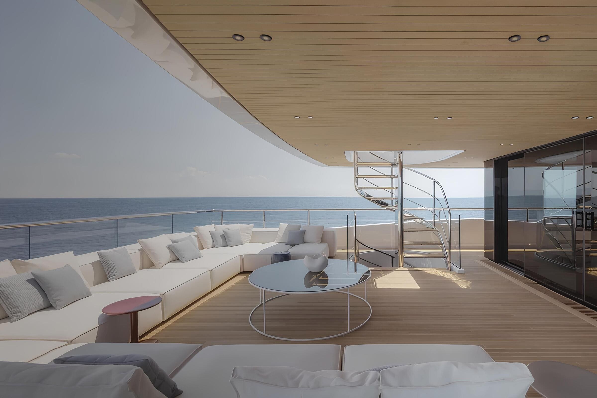Зона отдыха на корме главной палубы/Aft main deck lounge area