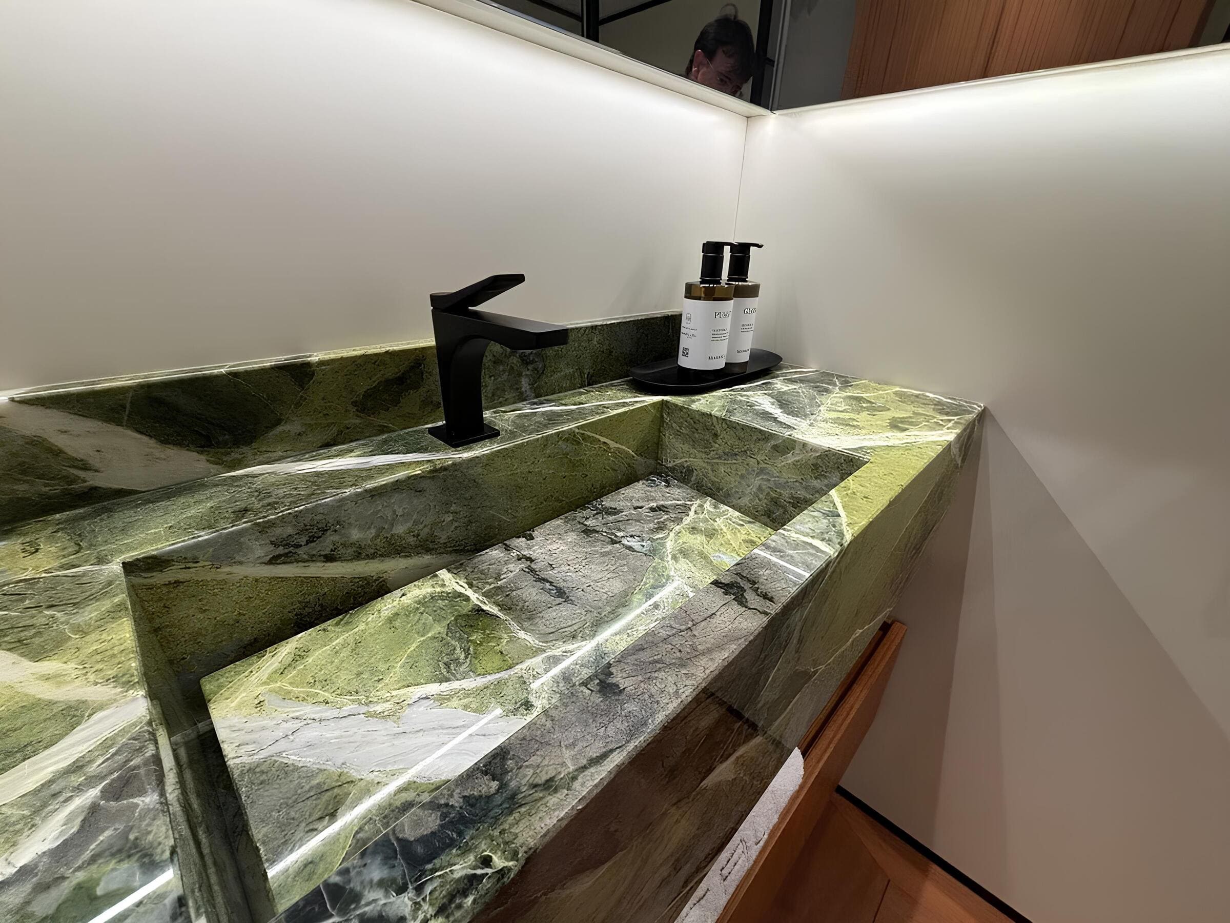 VIP-санузел/VIP bathroom