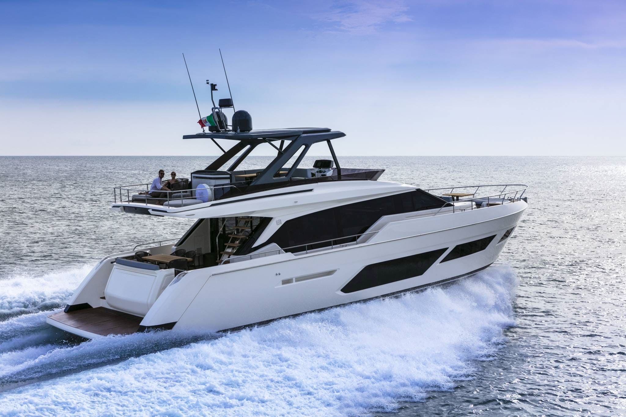 Экстерьер Ferretti 720 2022 MY BREZZE/Exterior Ferretti 720 2022 MY BREZZE