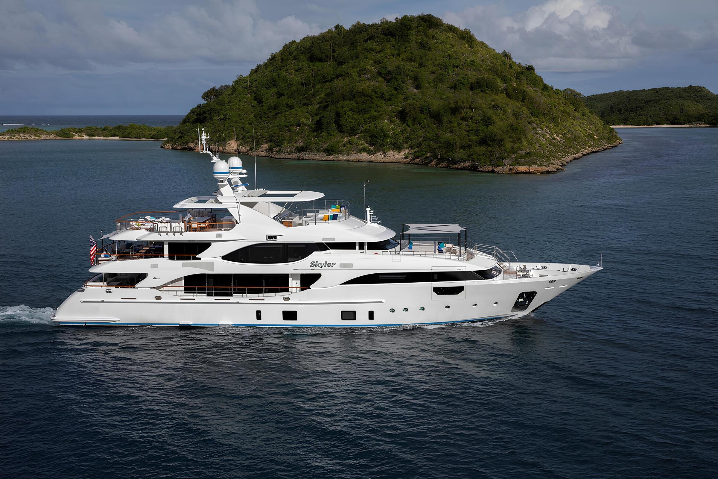 Экстерьер Benetti Crystal 140 2019 MY SKYLER/Exterior Benetti Crystal 140 2019 MY SKYLER