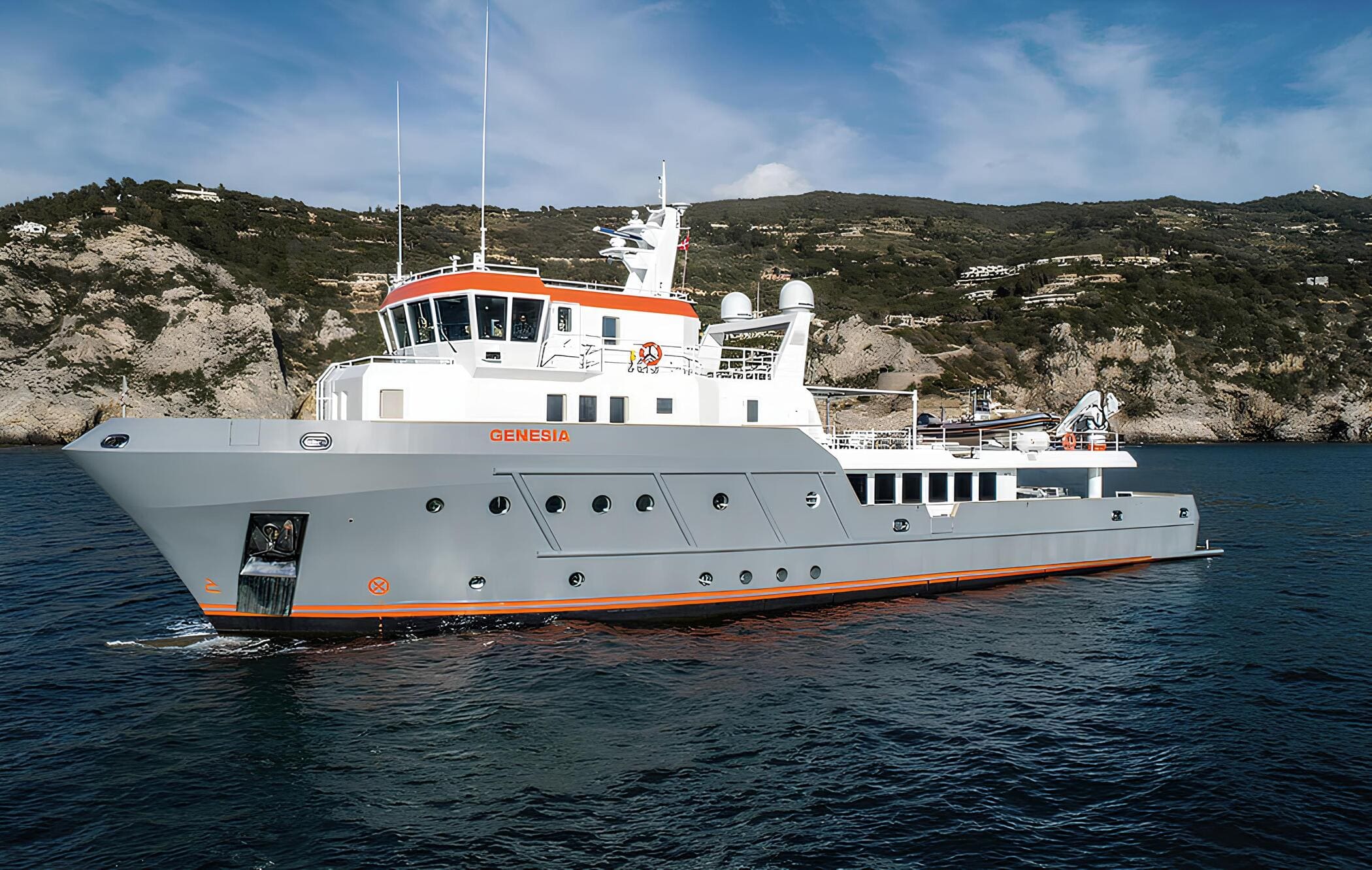 Экстерьер Ocean King Explorer 130 NEW/Exterior Ocean King Explorer 130 NEW