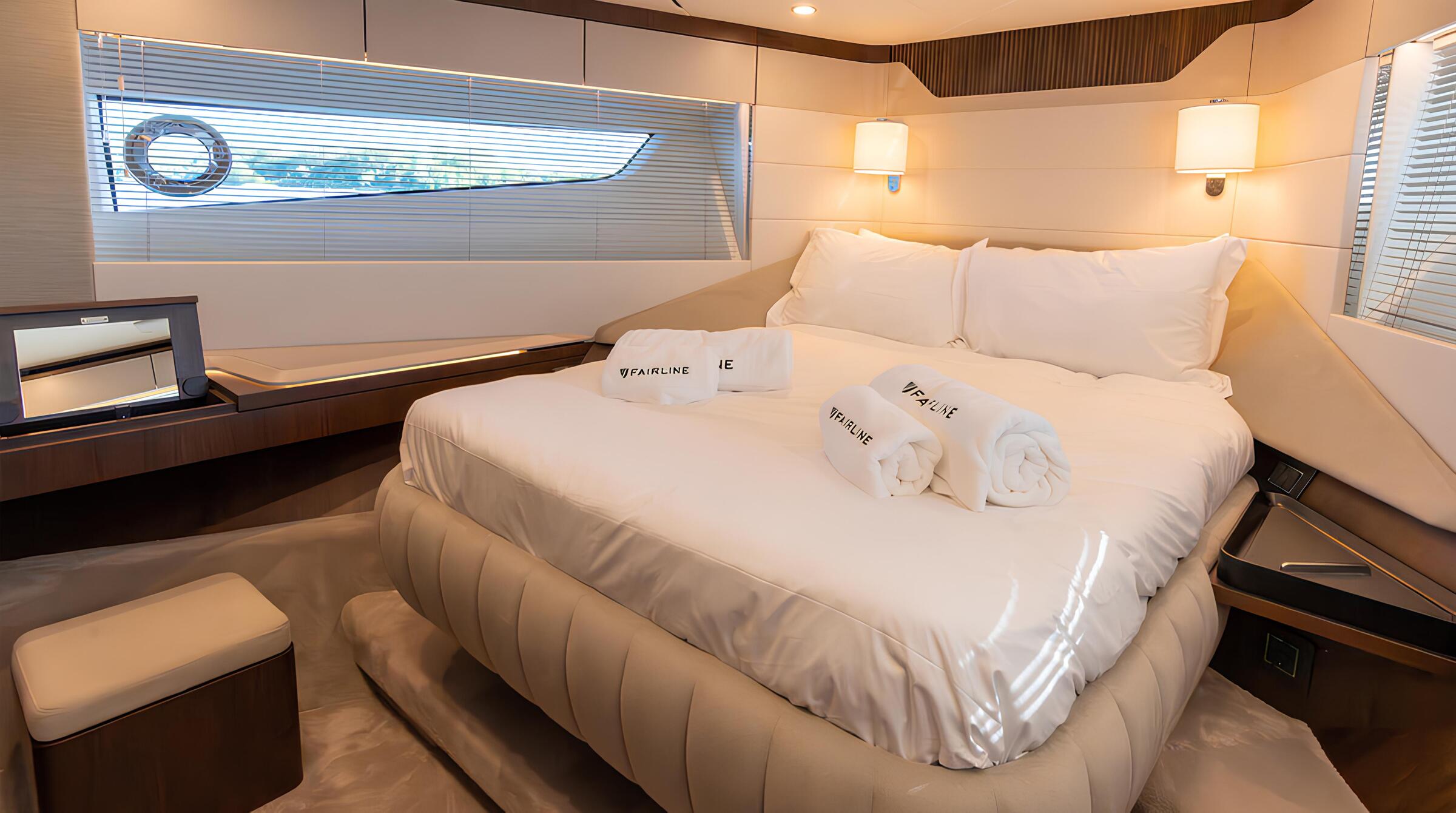 VIP-каюта/VIP cabin