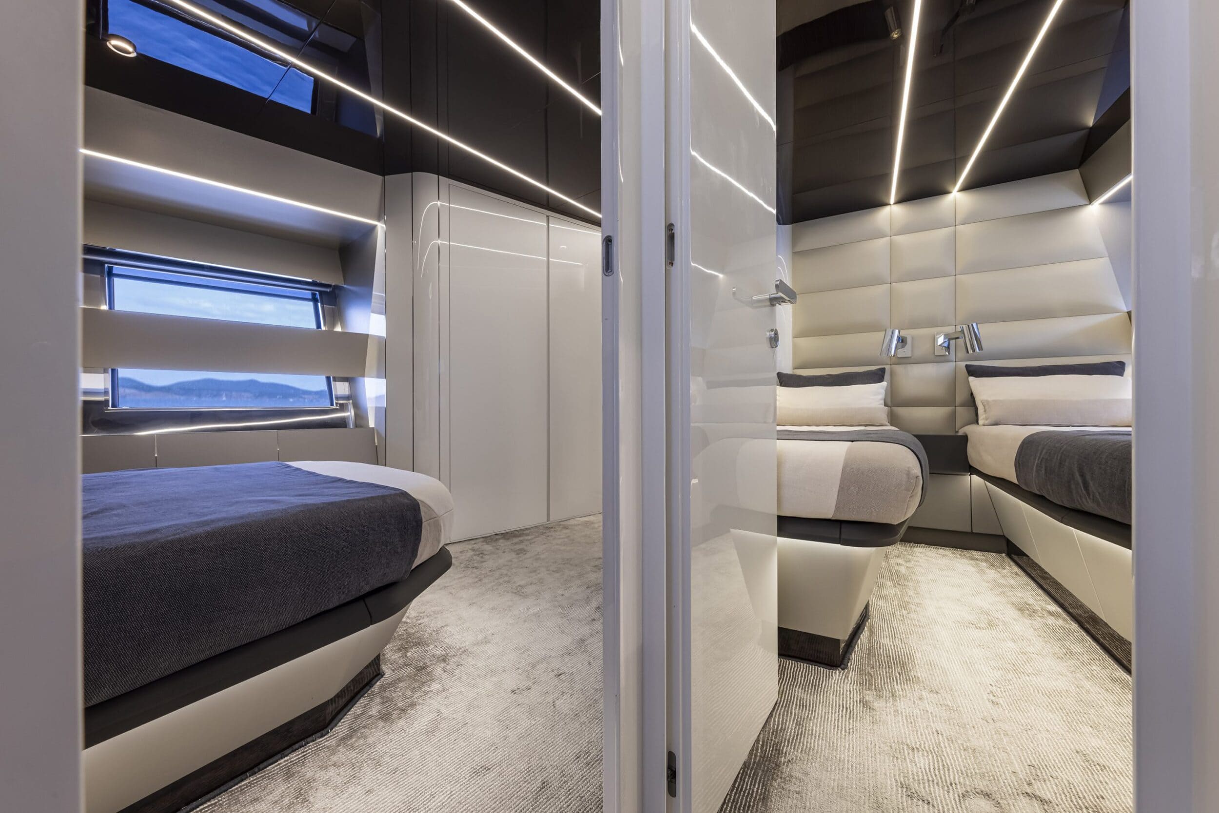 VIP-каюта/VIP cabin