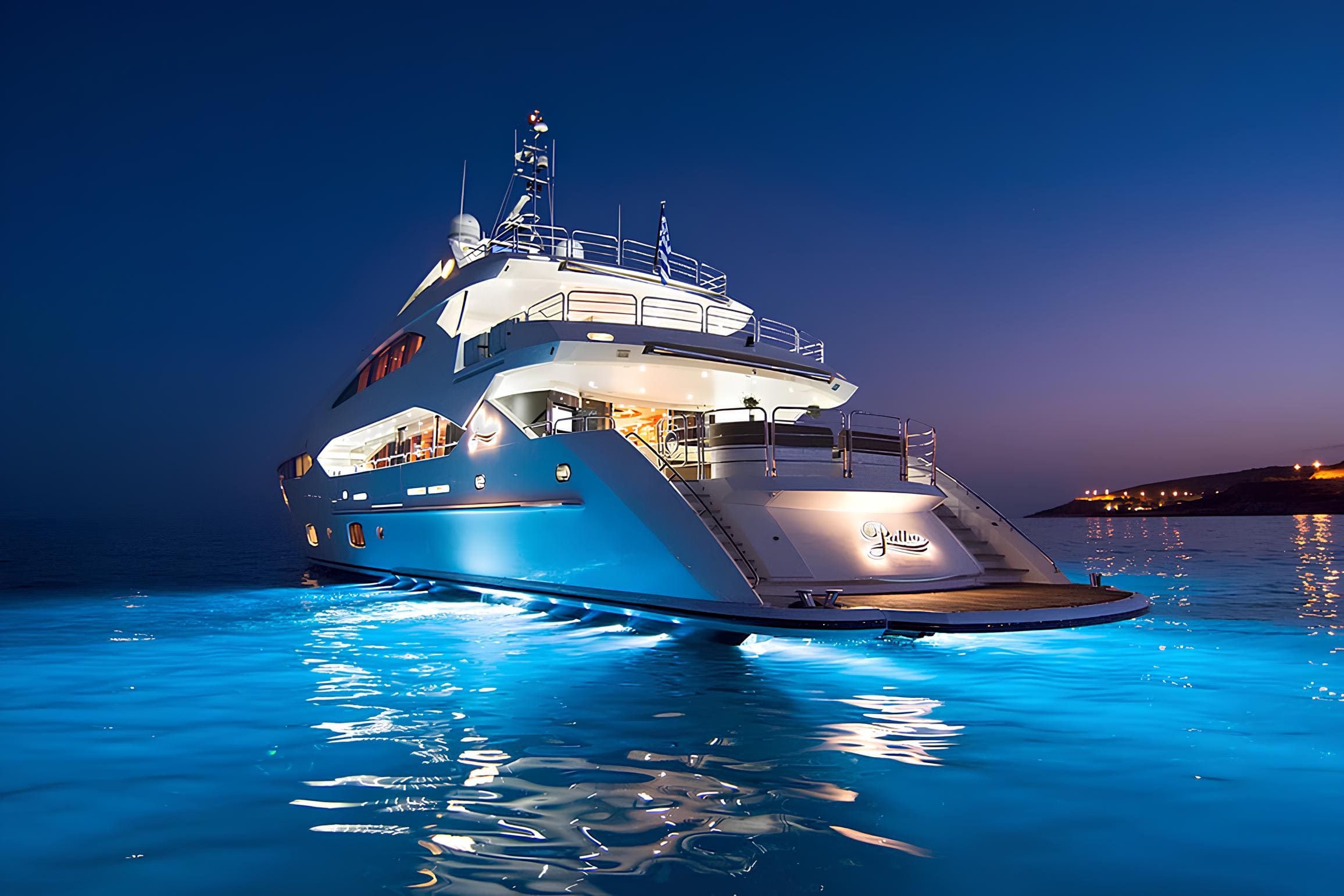 Экстерьер Sunseeker 40 Metre Yacht PATHOS/Exterior Sunseeker 40 Metre Yacht PATHOS