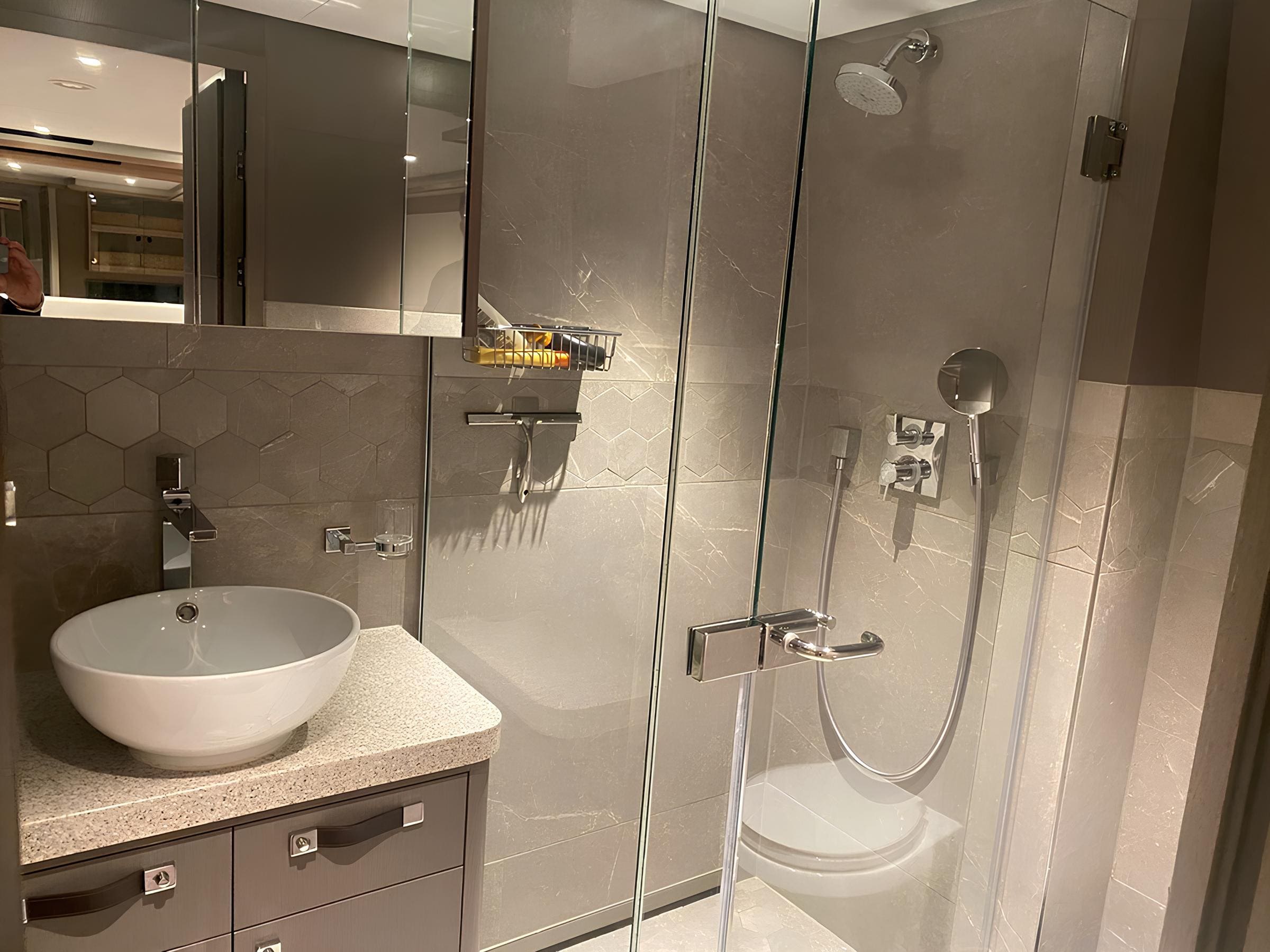 VIP-санузел/VIP bathroom