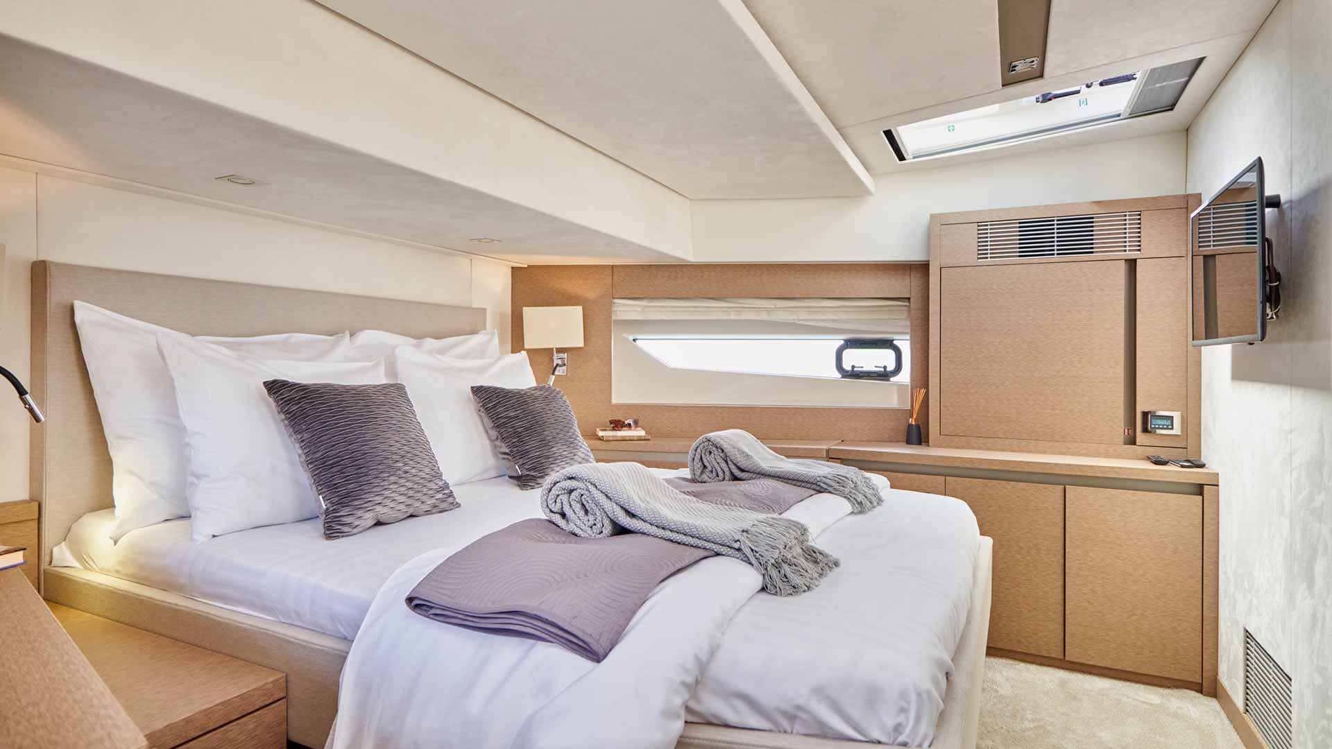 VIP-каюта/VIP cabin