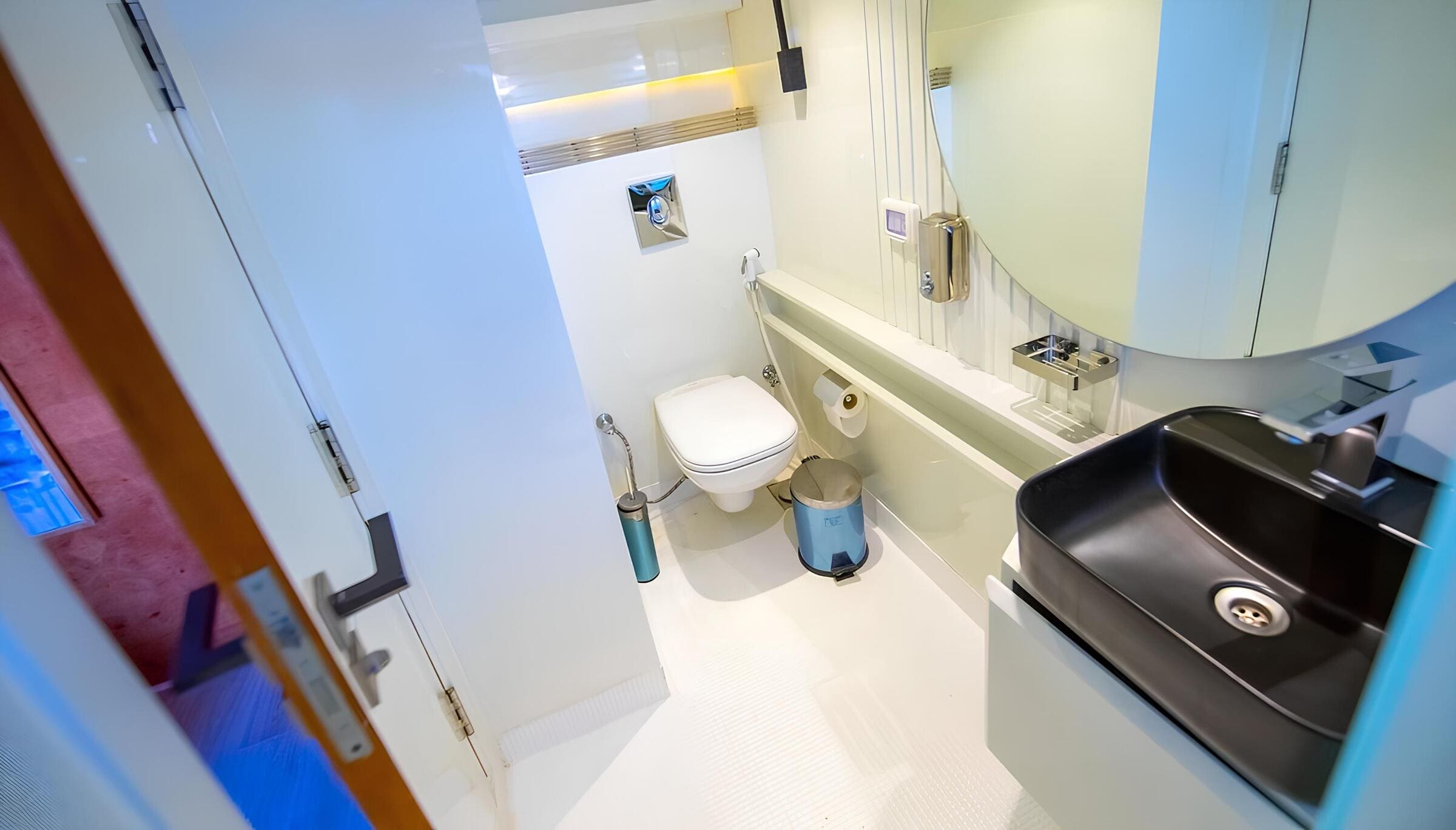 VIP-санузел/VIP bathroom