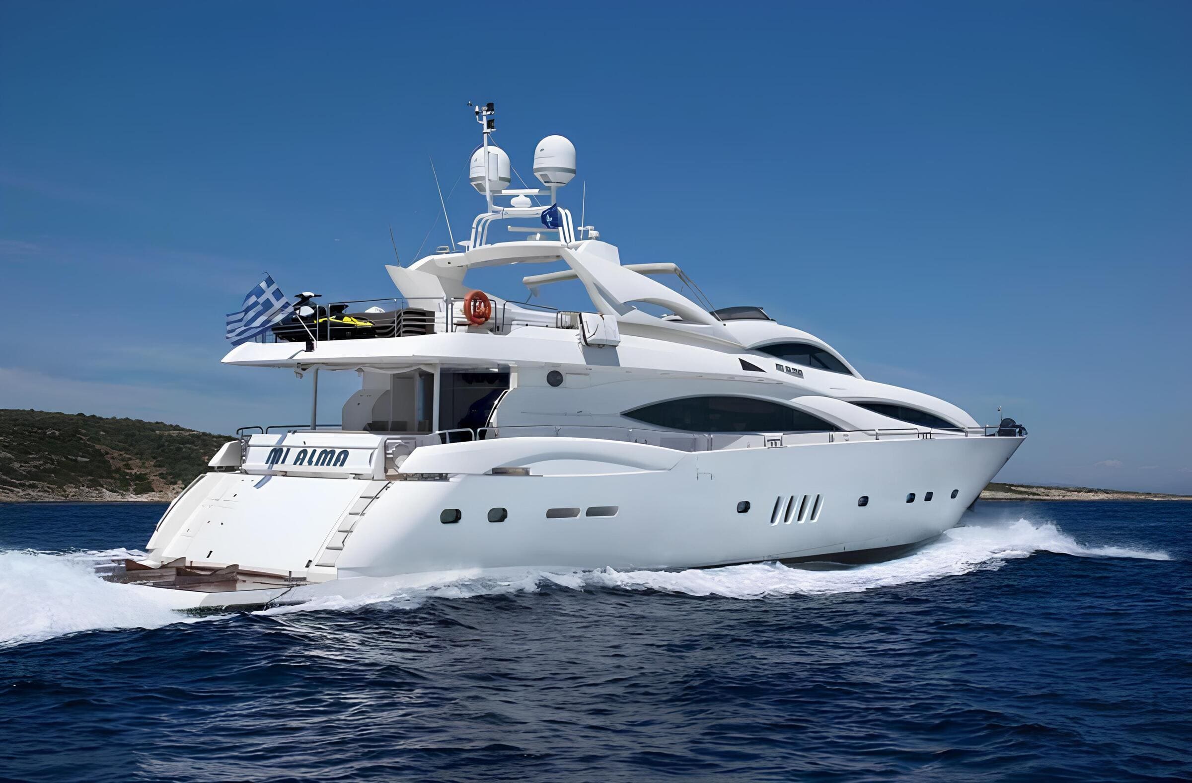 Экстерьер Sunseeker 105 Yacht 2001 MY MI ALMA/Exterior Sunseeker 105 Yacht 2001 MY MI ALMA