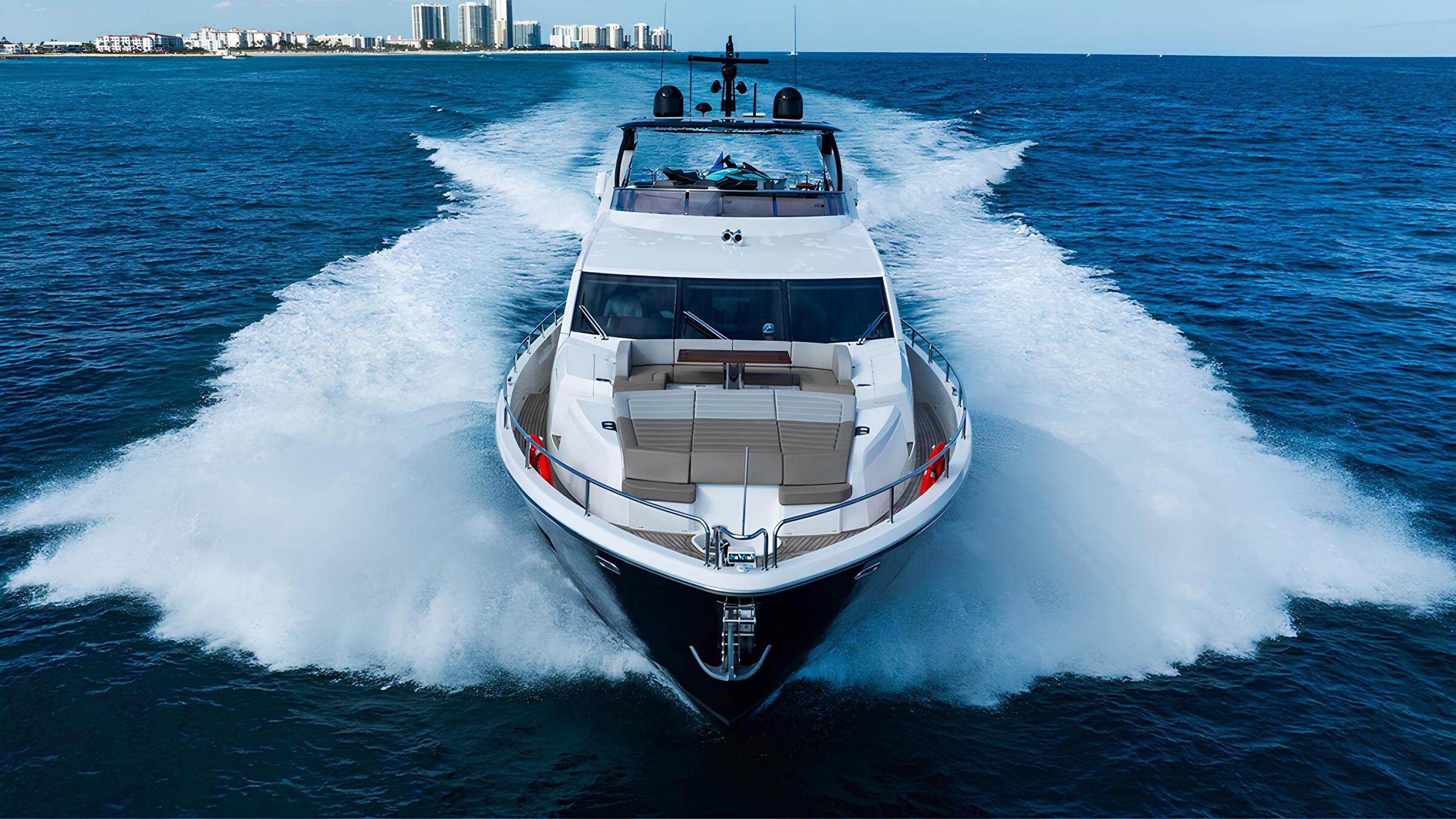 Экстерьер Sunseeker 86 Yacht 2019 MY GOLDEN OURS/Exterior Sunseeker 86 Yacht 2019 MY GOLDEN OURS