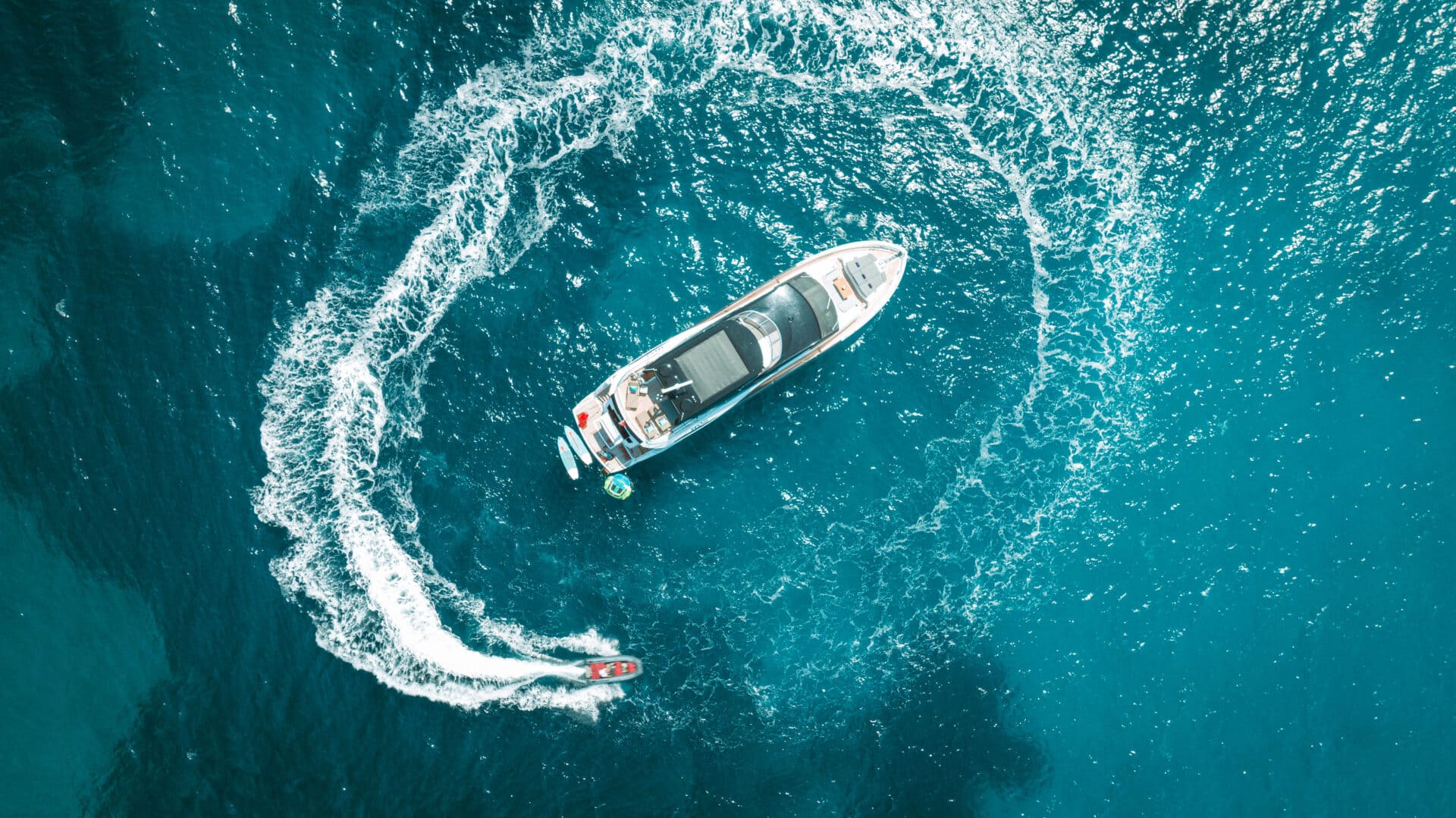 Экстерьер Sunseeker 88 Yacht 