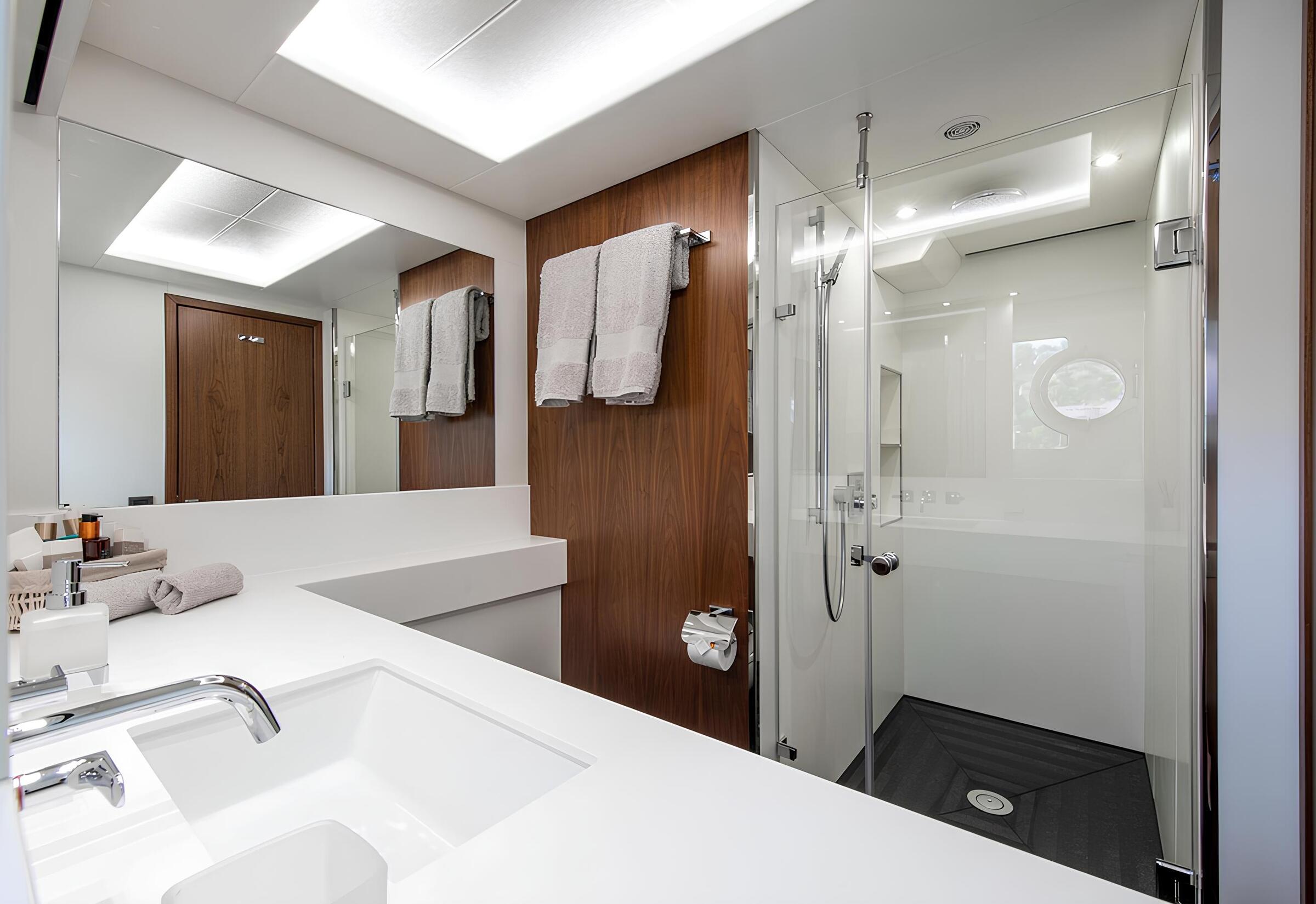 Санузел владельца/Master bathroom