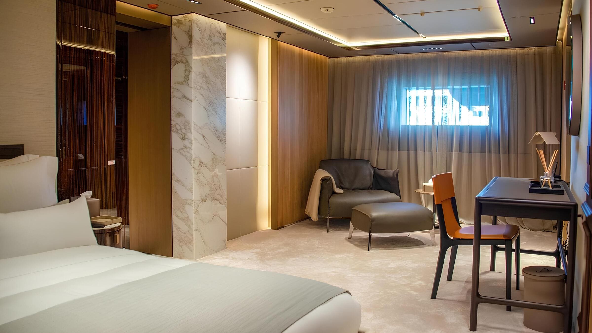 VIP-каюта/VIP cabin
