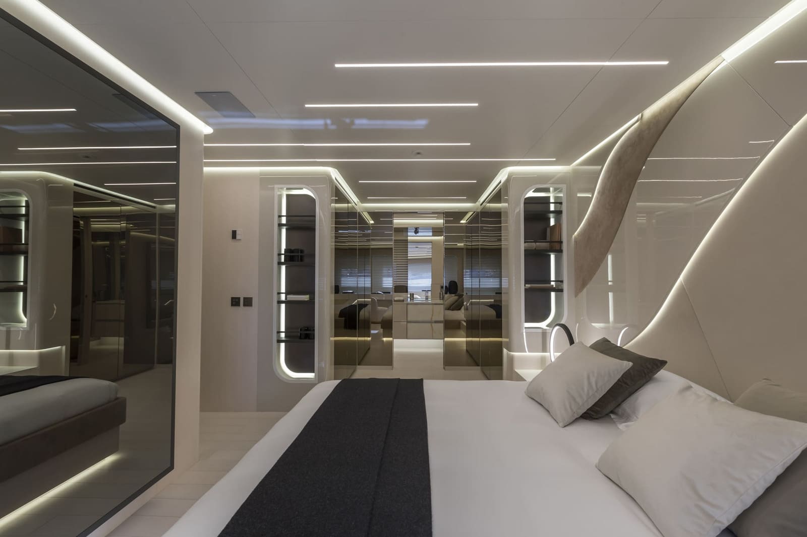 VIP-каюта/VIP cabin