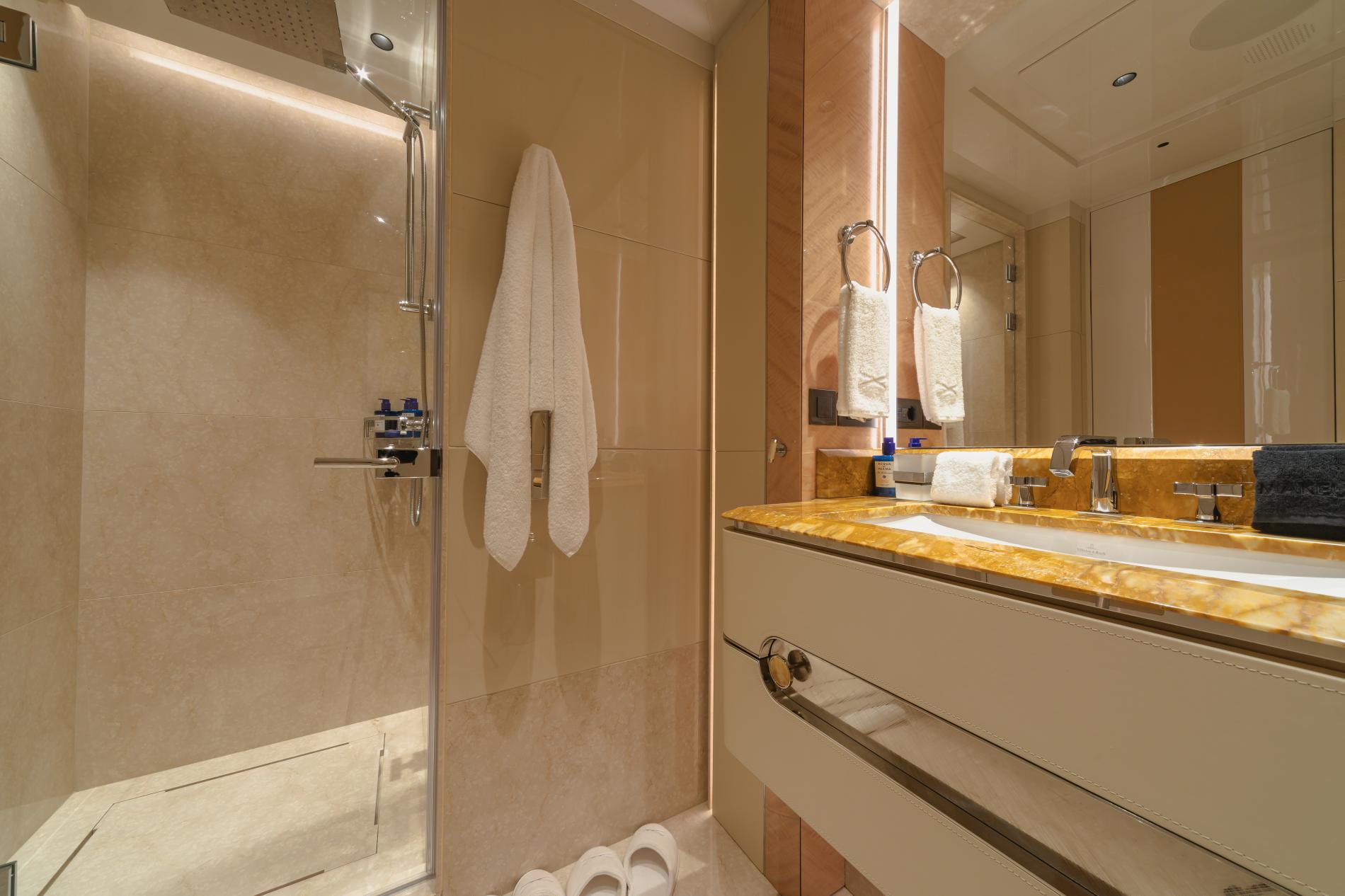 Гостевой санузел/Guest bathroom