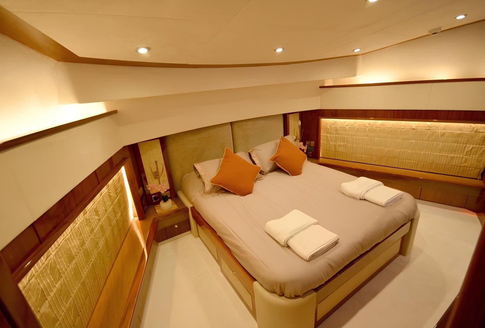 Мастер каюта/Master cabin