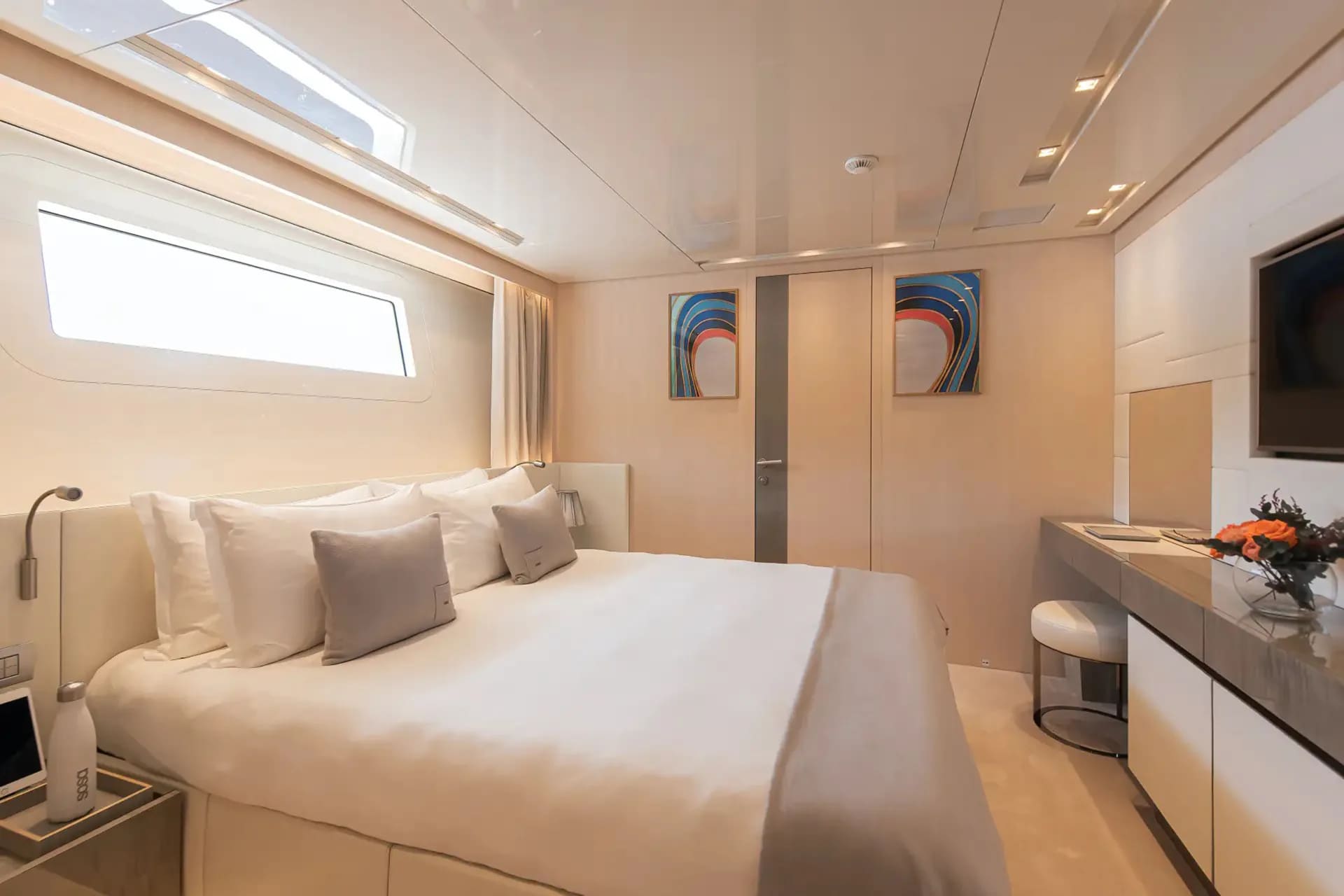 VIP каюта/VIP cabin