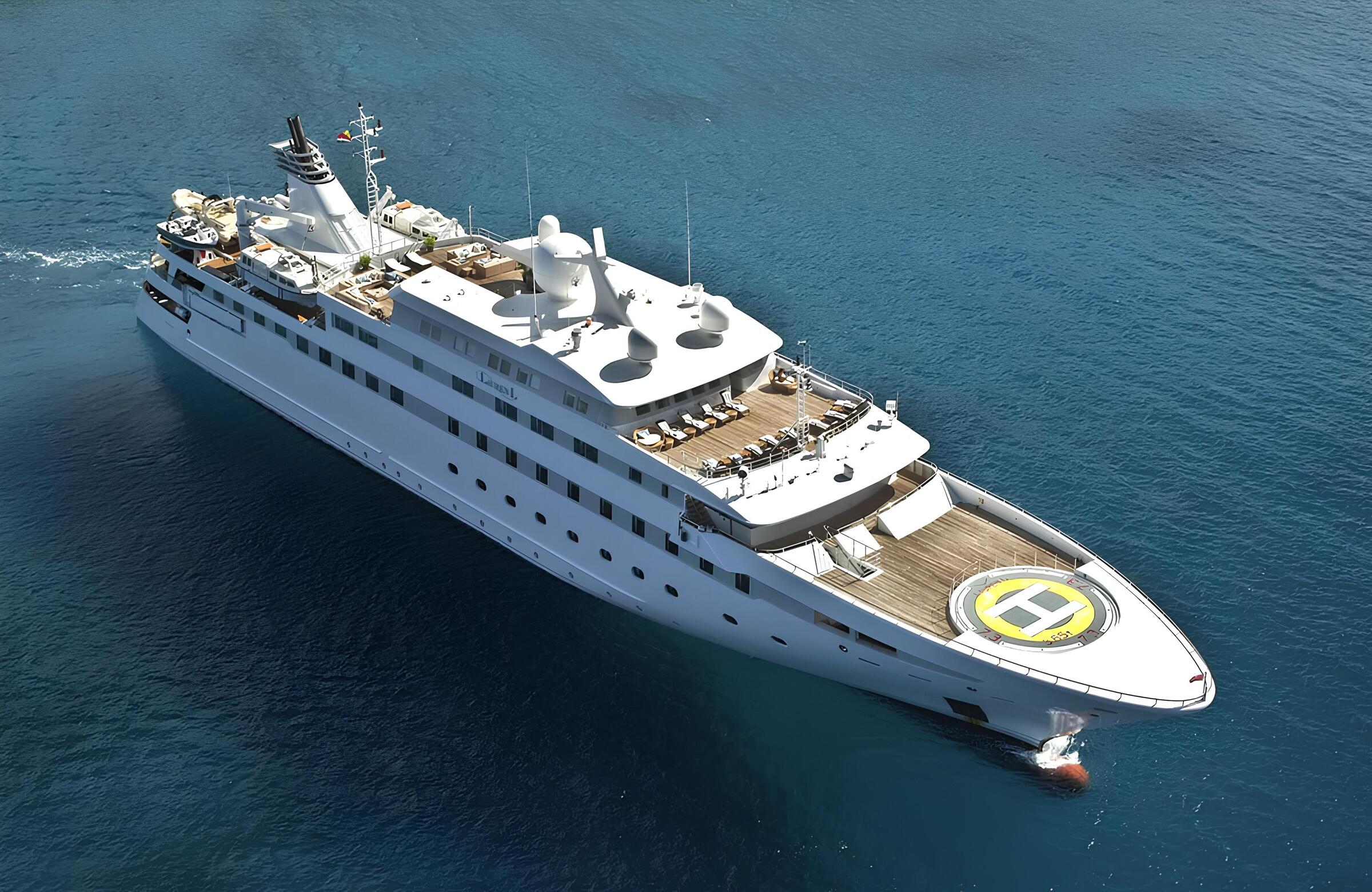 Экстерьер Cassens-Werft 90M 2002 MY LAUREN L/Exterior Cassens-Werft 90M 2002 MY LAUREN L