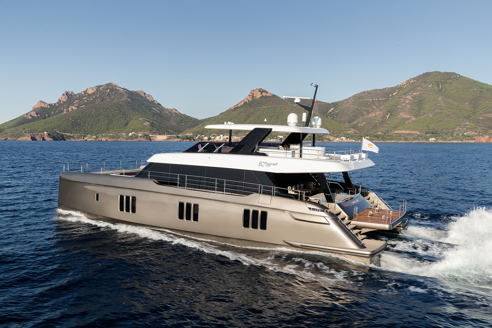 Экстерьер Sunreef 80 Sunreef Power 2022 CAT MANTA /Exterior Sunreef 80 Sunreef Power 2022 CAT MANTA