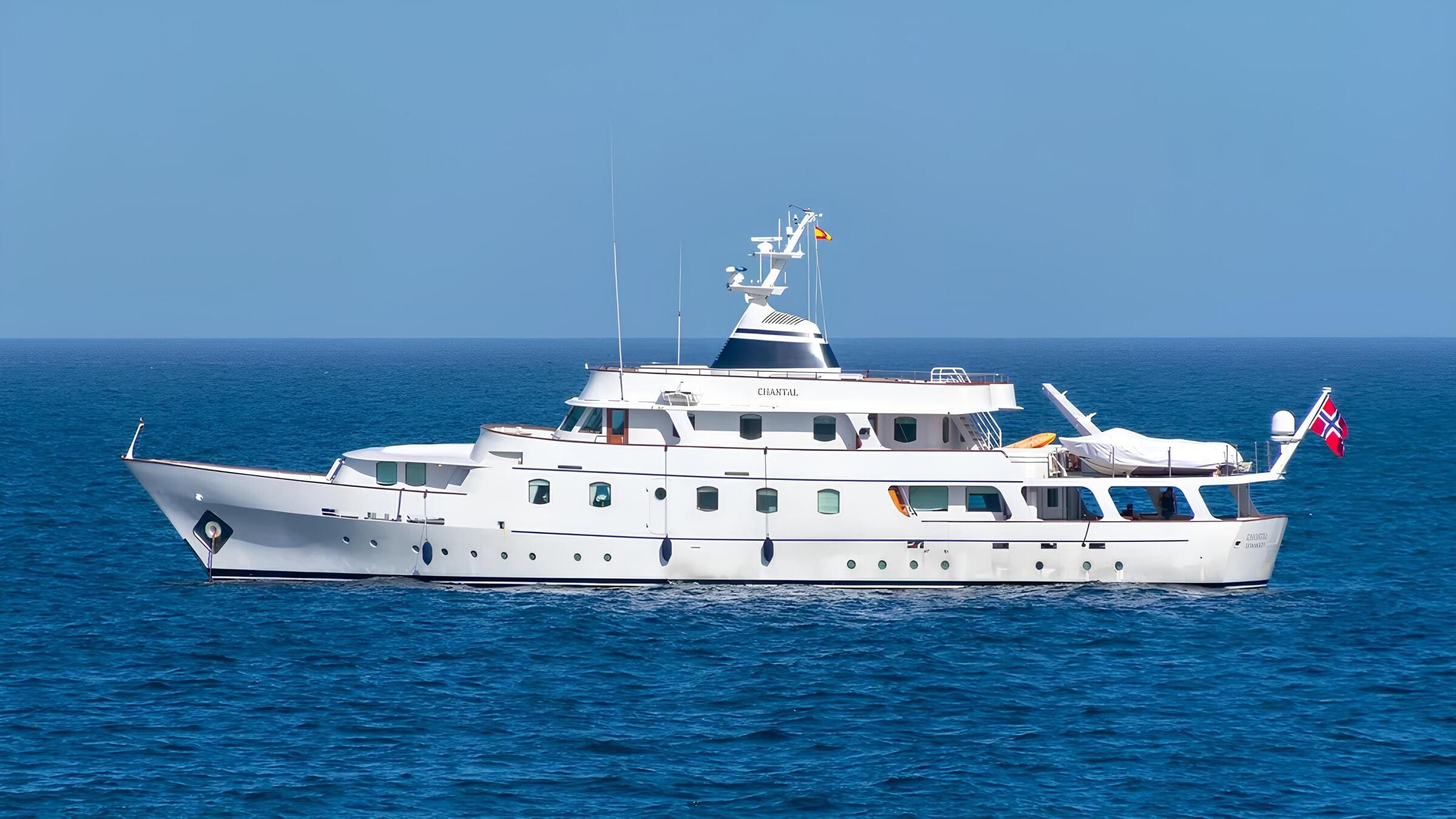 Экстерьер Global Engineering 39M 1965 MY CHANTAL/Exterior Global Engineering 39M 1965 MY CHANTAL