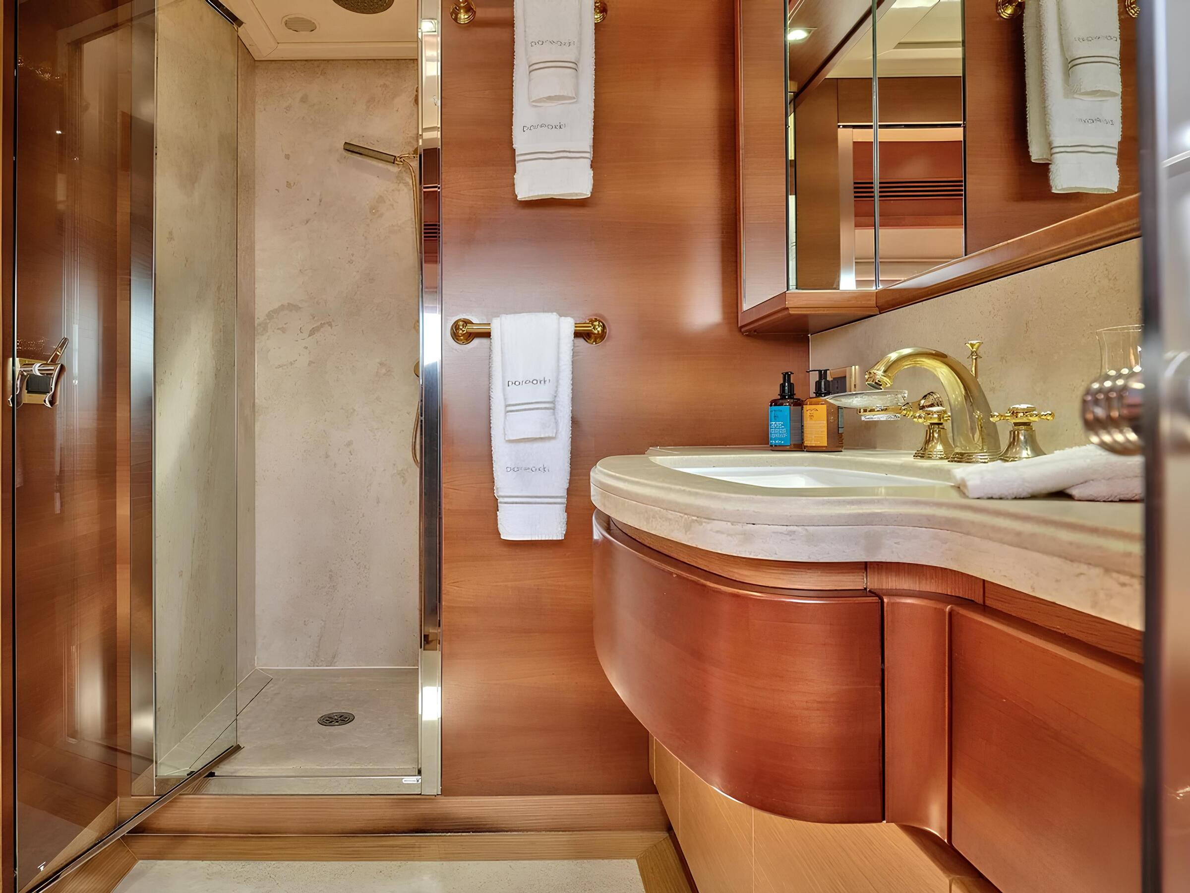 VIP-санузел/VIP bathroom