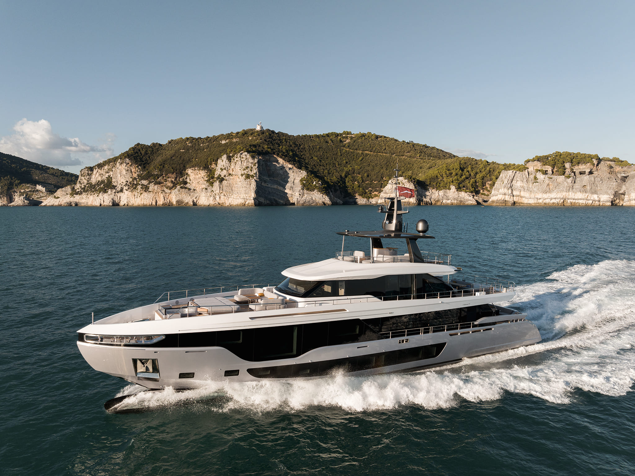 Экстерьер Azimut Grande 36M NEW/Exterior Azimut Grande 36M NEW