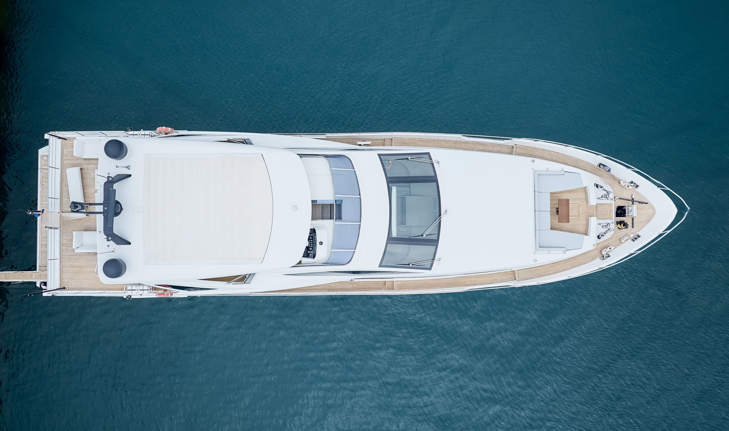 Экстерьер Azimut Grande 30M 2018 MY SUN & SEA/Exterior Azimut Grande 30M 2018 MY SUN & SEA