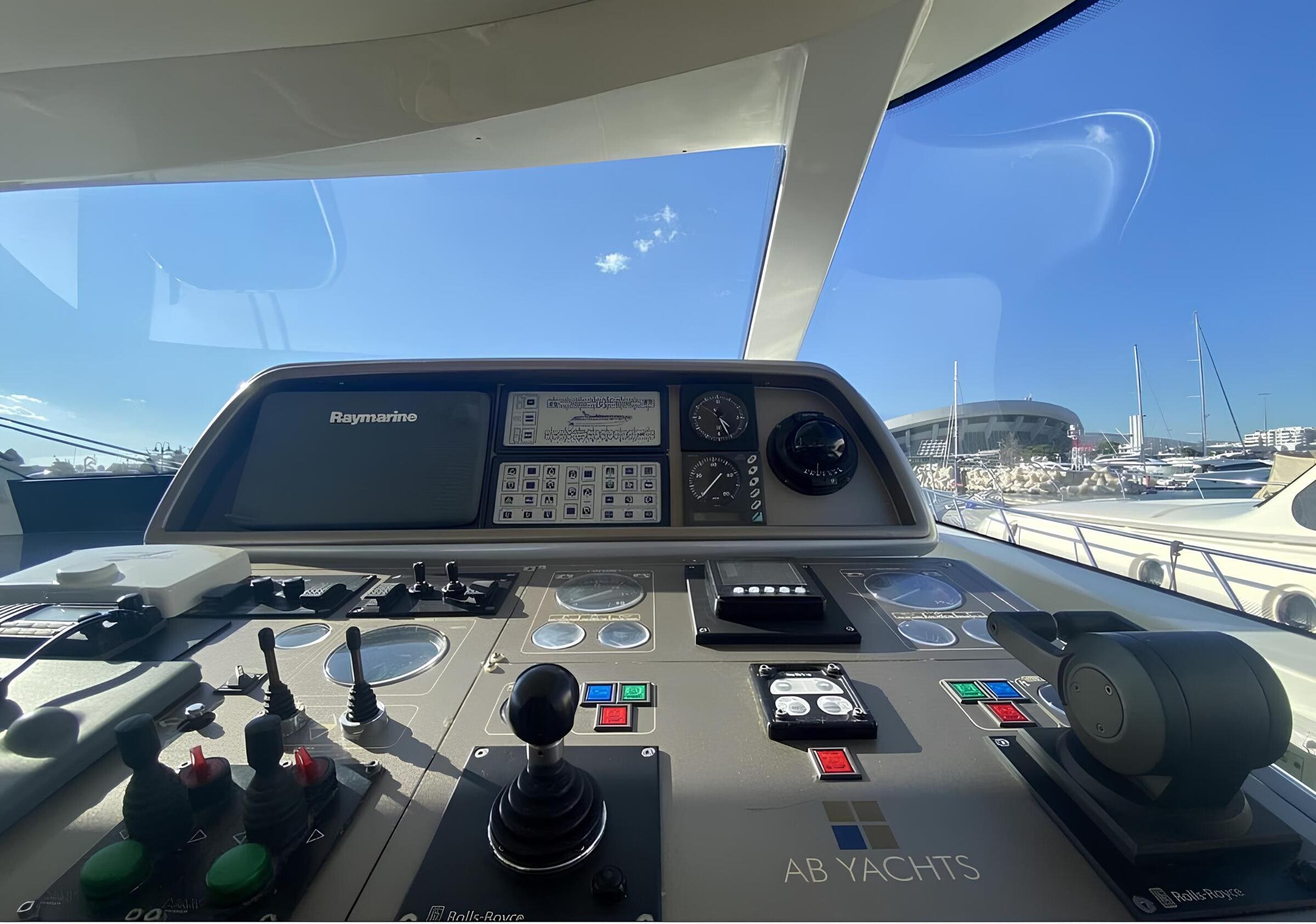 Второй пост управления/Second helm station