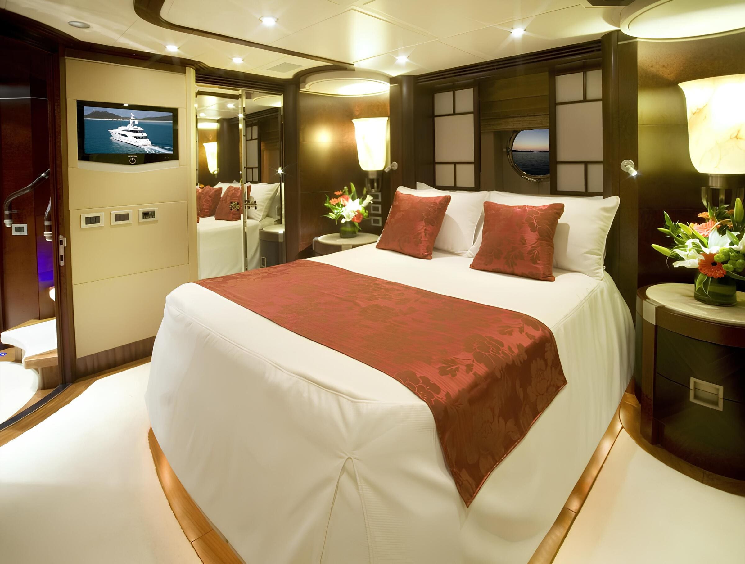 VIP-каюта/VIP cabin