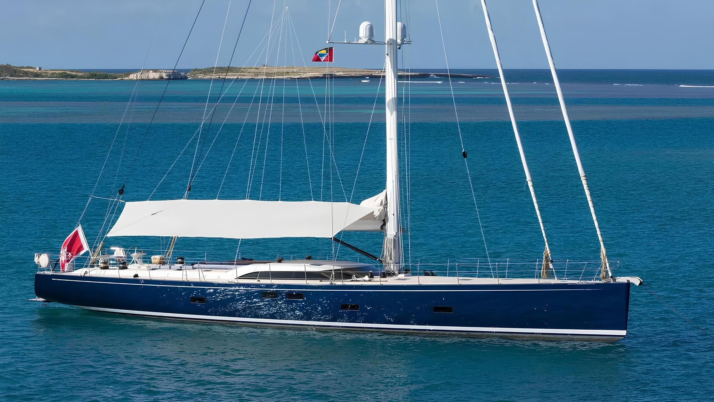 Экстерьер Southern Wind SW 102 DS 2014 MY FARFALLA/Exterior Southern Wind SW 102 DS 2014 MY FARFALLA
