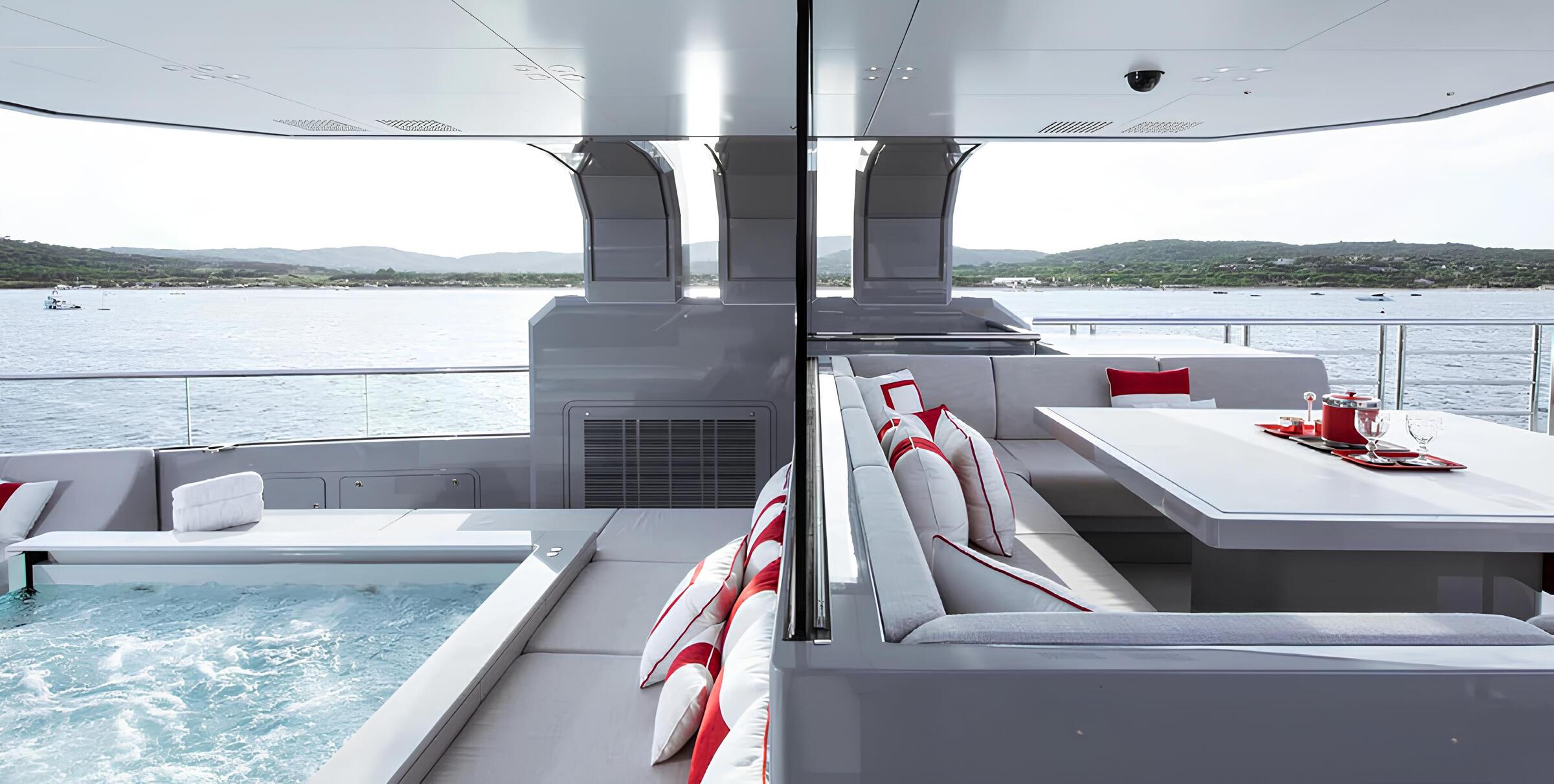 Джакузи на сандеке/Sundeck jacuzzi