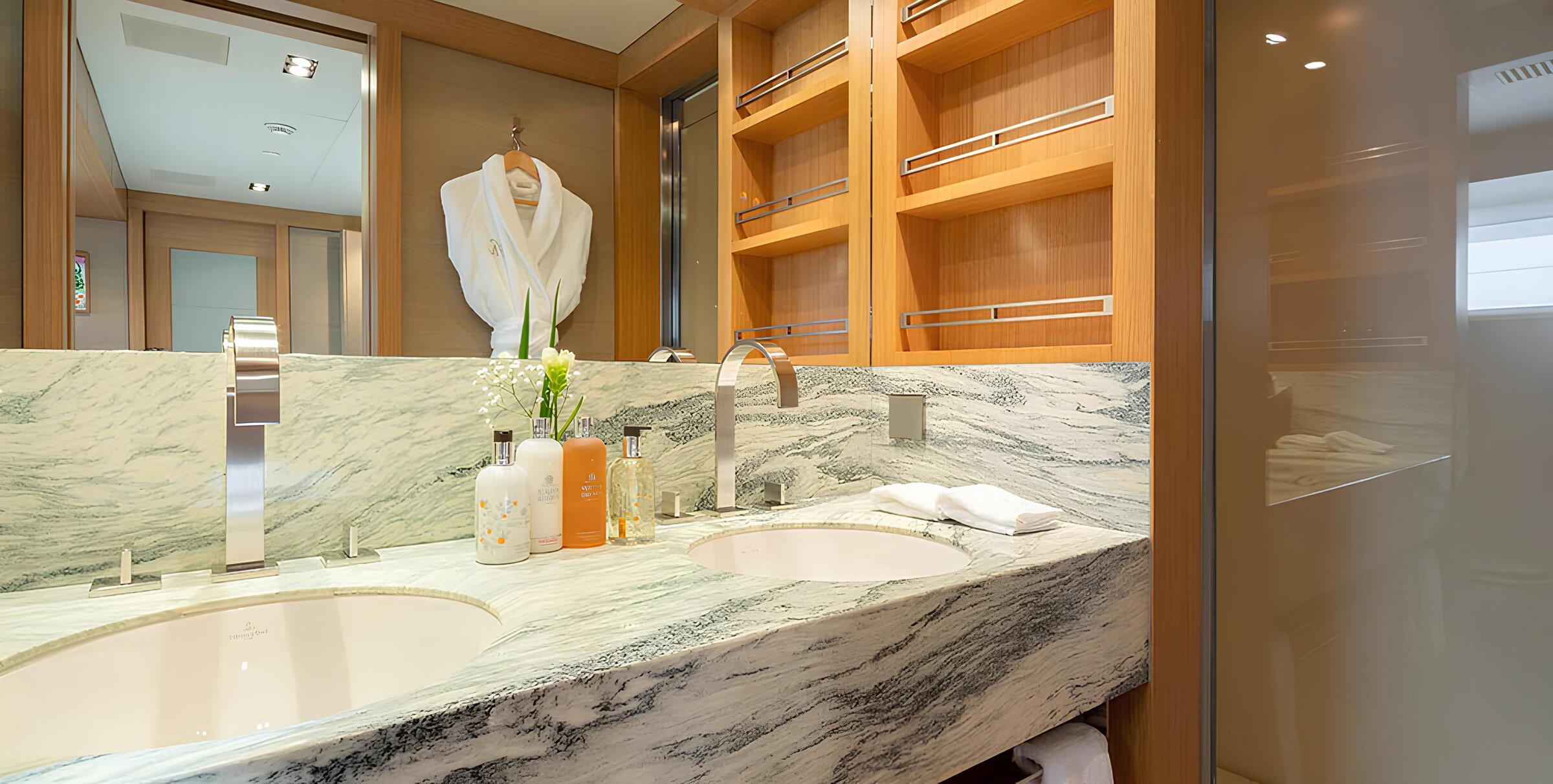 VIP-санузел/VIP bathroom