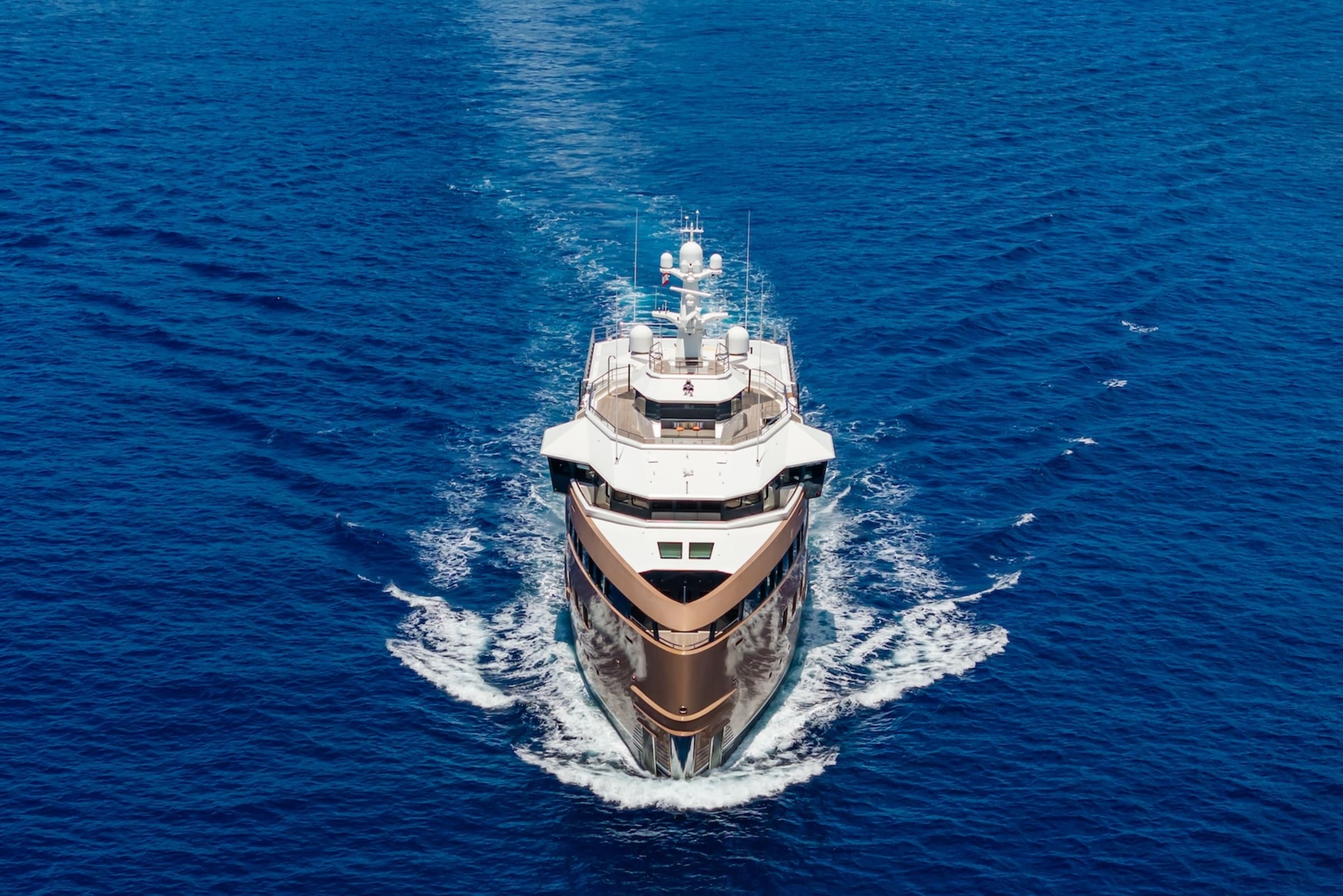 Экстерьер Damen SeaXplorer 77 2020 MY LA DATCHA/Exterior Damen SeaXplorer 77 2020 MY LA DATCHA