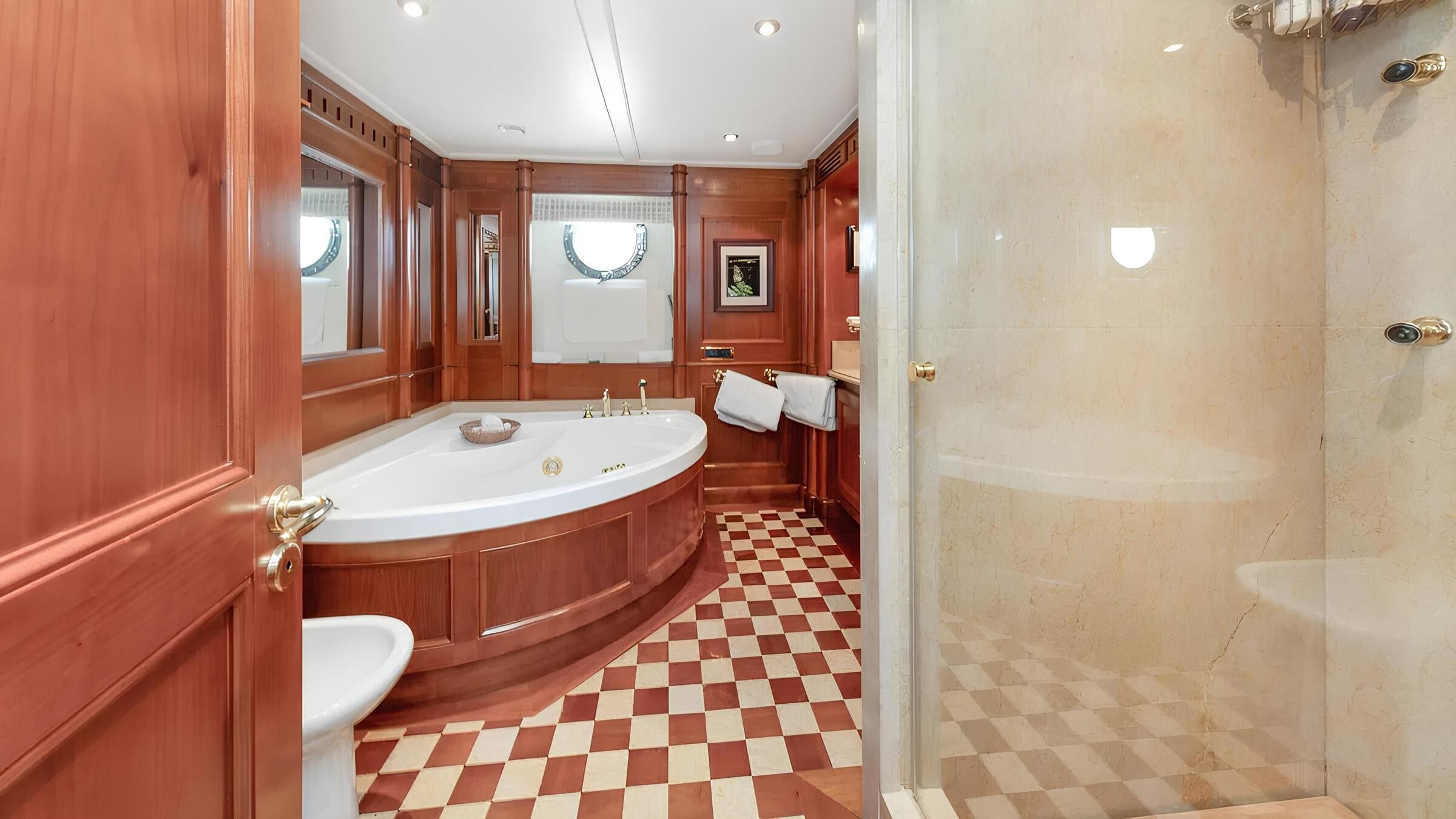 Санузел владельца/Master bathroom