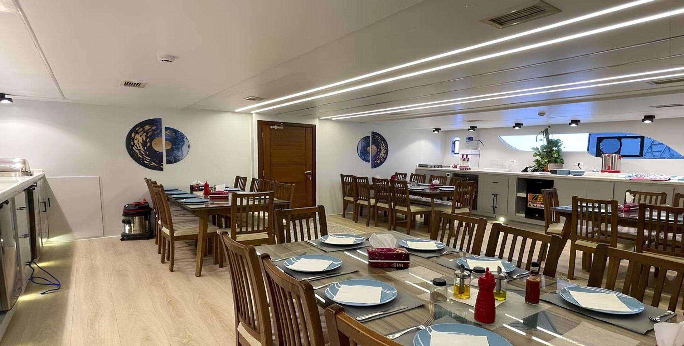 Обеденная зона/Dining area