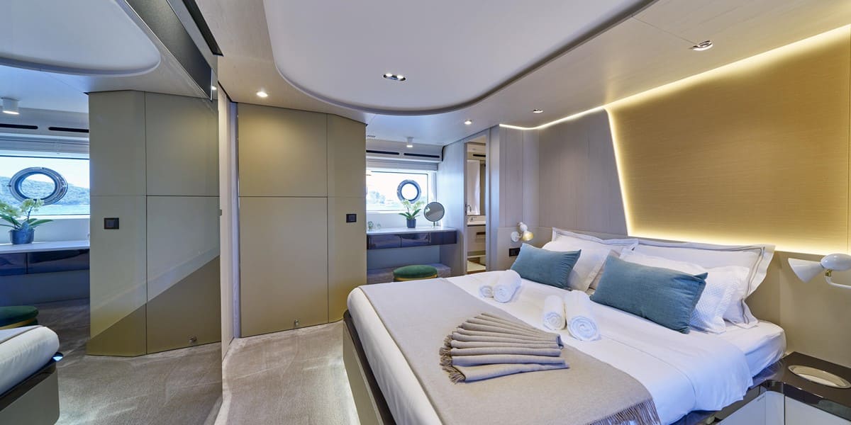 VIP-каюта/VIP cabin