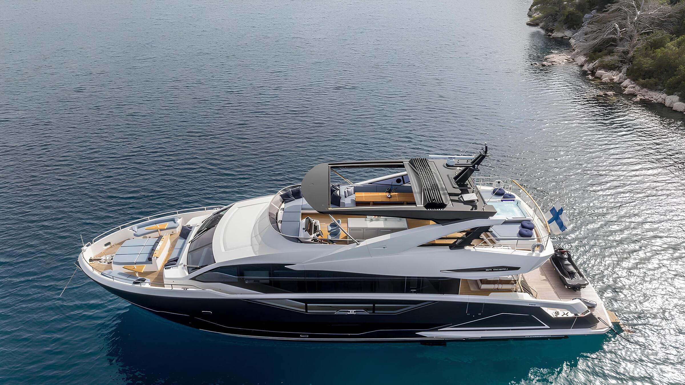 Экстерьер Sunseeker Ocean 90 2023 MY EXIT/Exterior Sunseeker Ocean 90 2023 MY EXIT