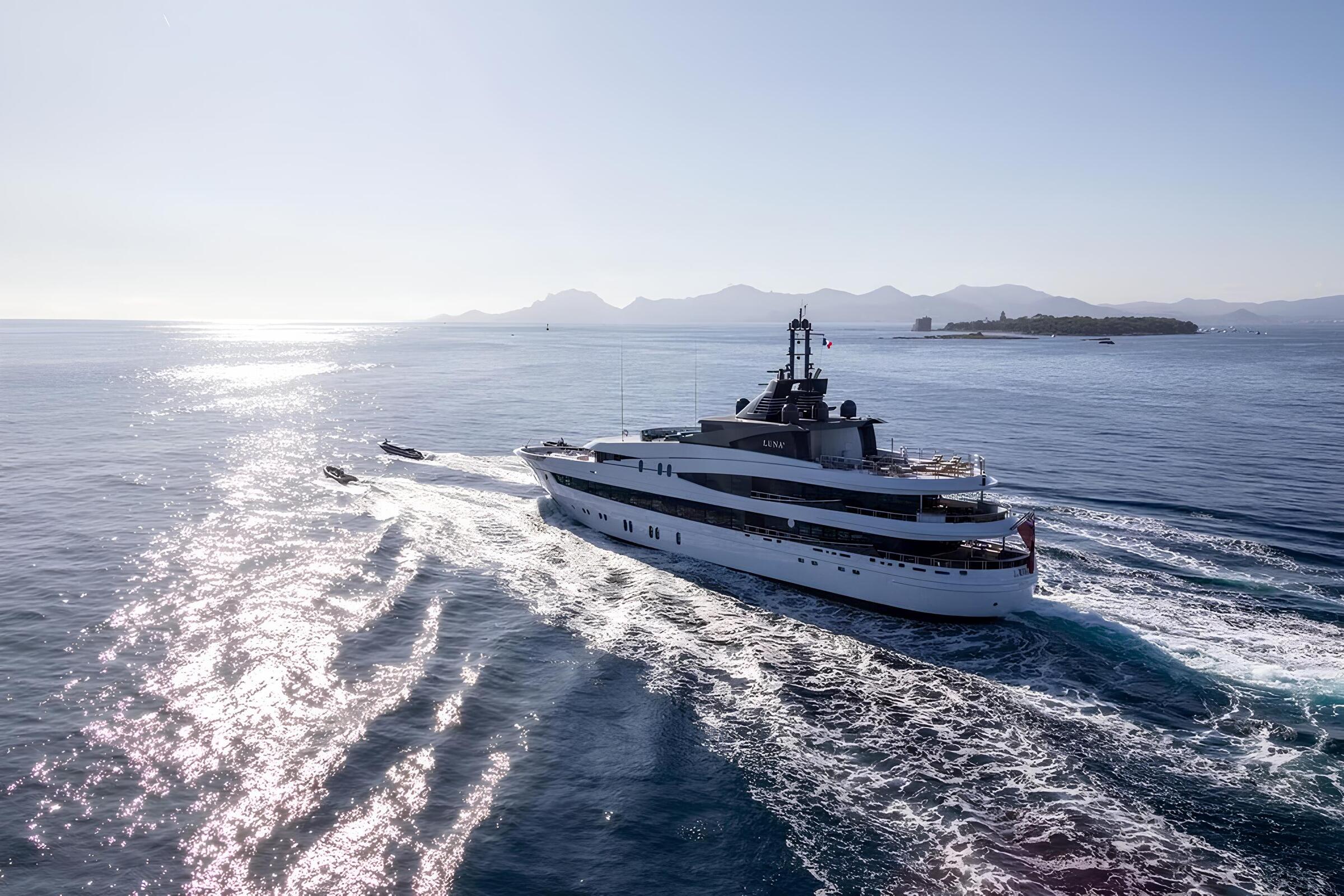 Экстерьер Oceanco 66M 2005 MY AHS/Exterior Oceanco 66M 2005 MY AHS