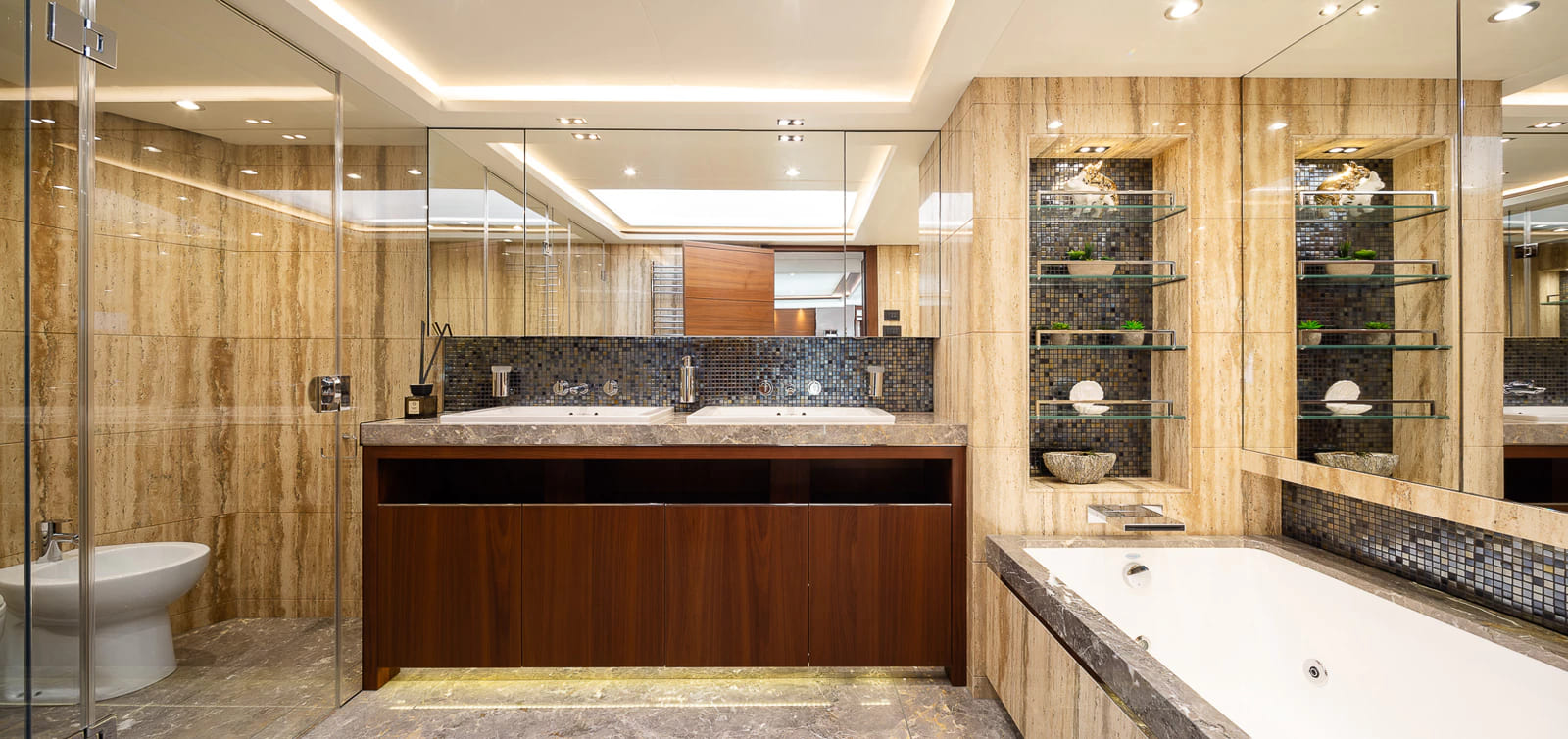 Санузел владельца/Master bathroom
