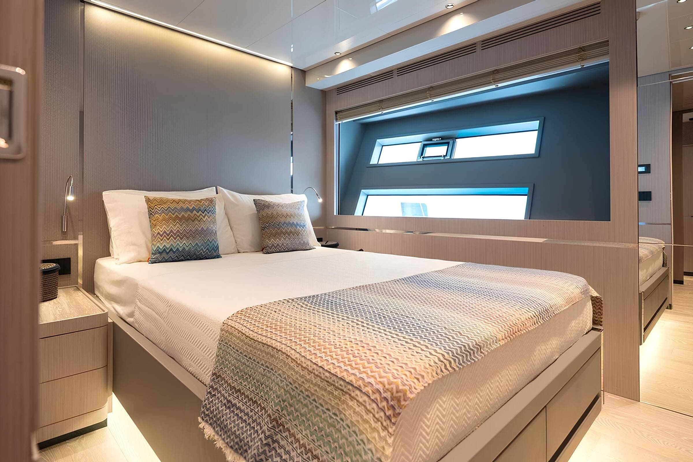 VIP-каюта/VIP cabin