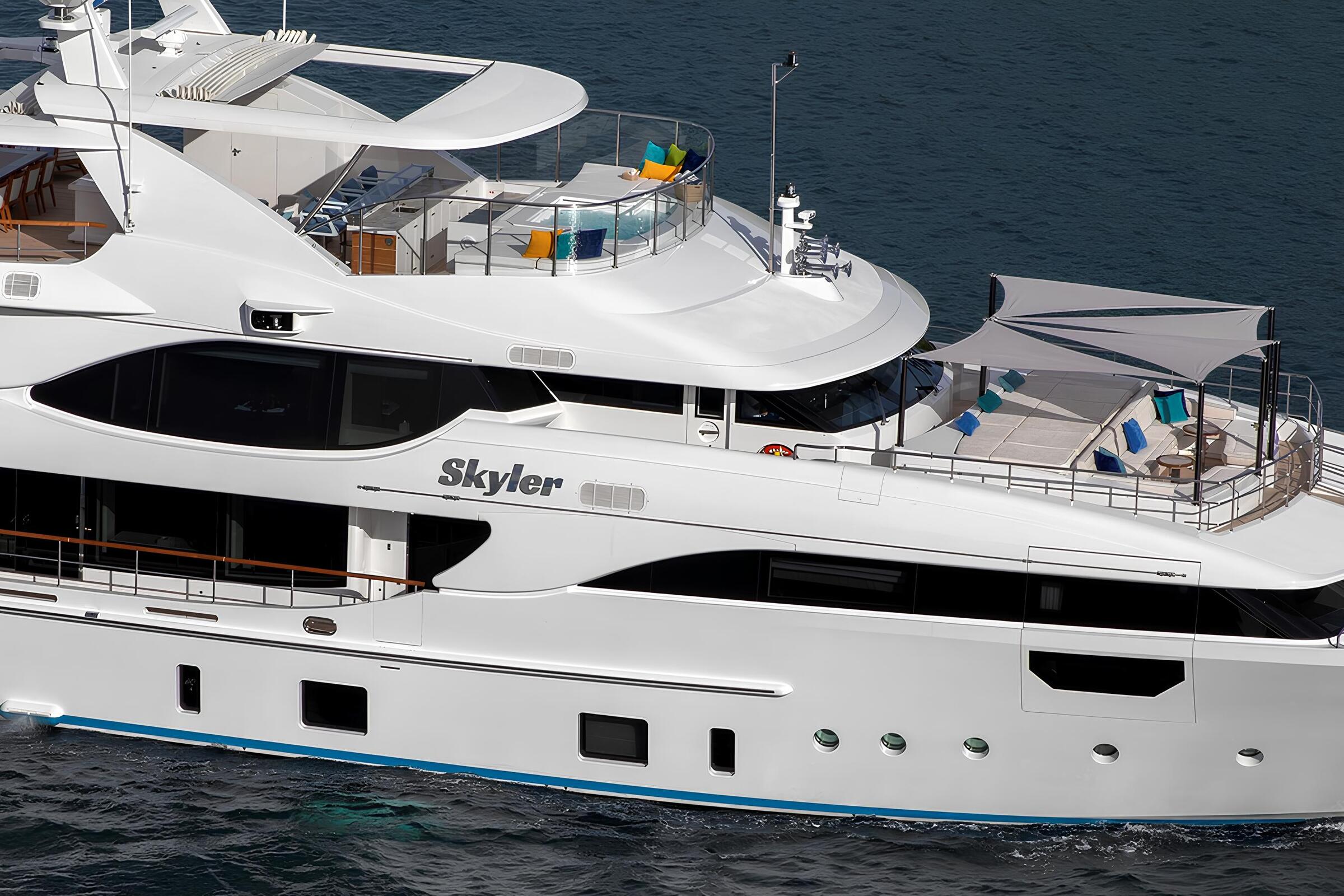 Экстерьер Benetti Crystal 140 2019 MY SKYLER/Exterior Benetti Crystal 140 2019 MY SKYLER