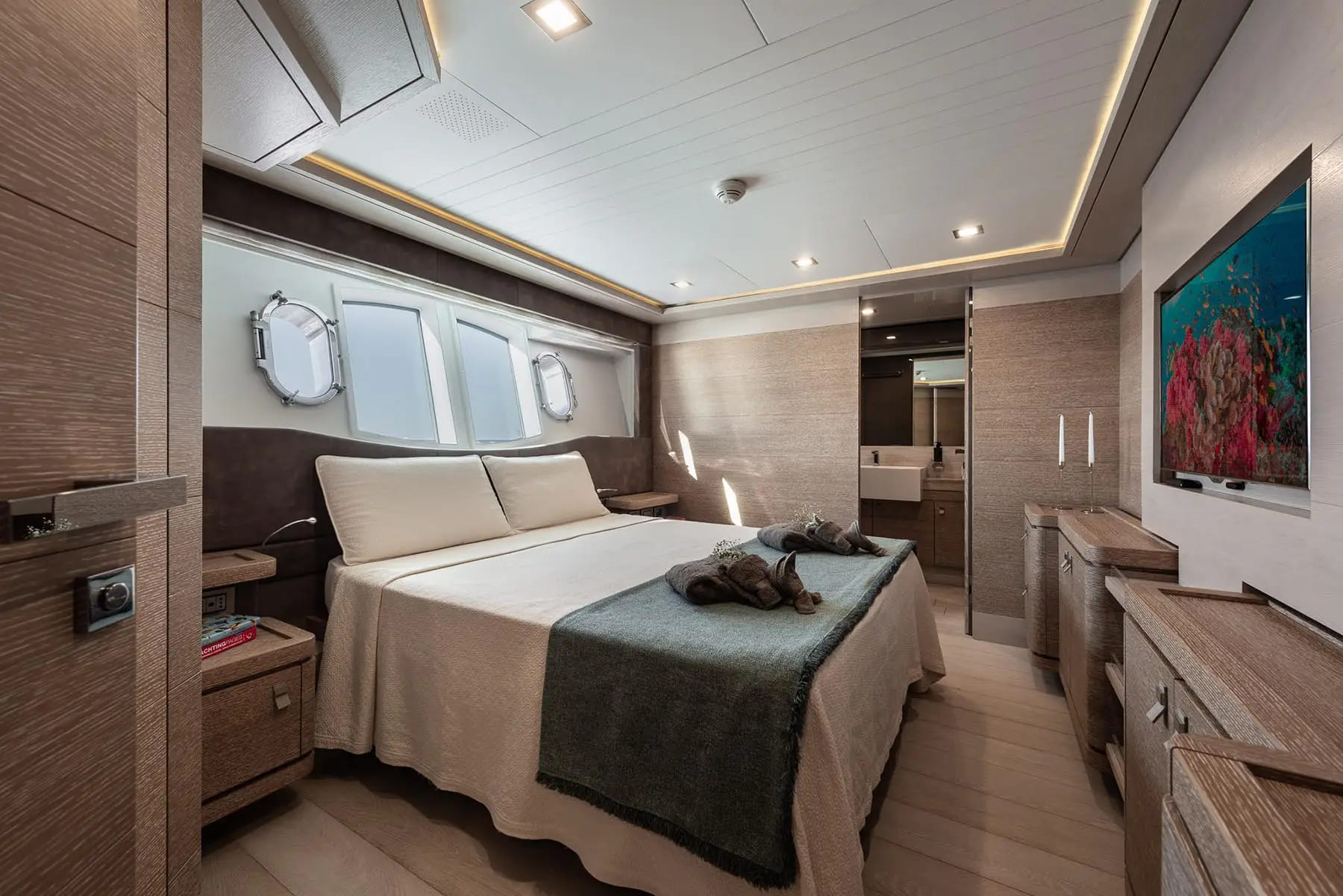 VIP-каюта/VIP cabin