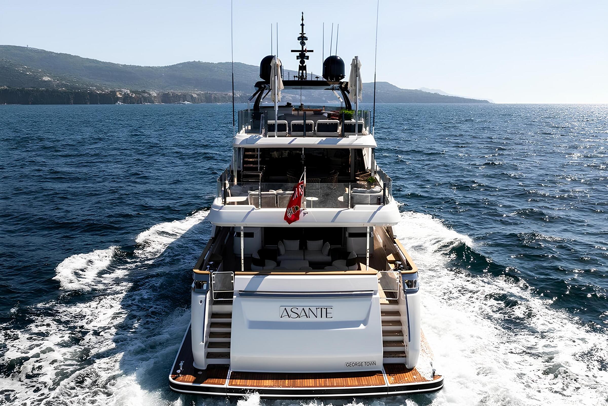 Экстерьер Custom Line Navetta 42 2020 MY ASANTE/Exterior Custom Line Navetta 42 2020 MY ASANTE